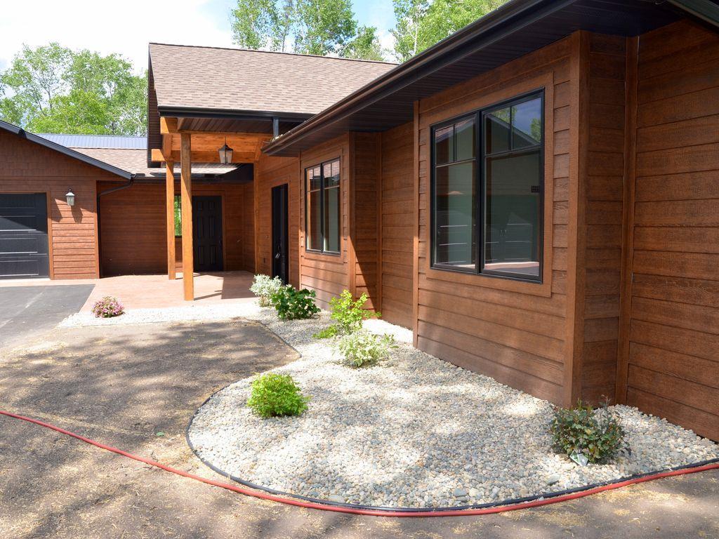 27222 Island View Drive