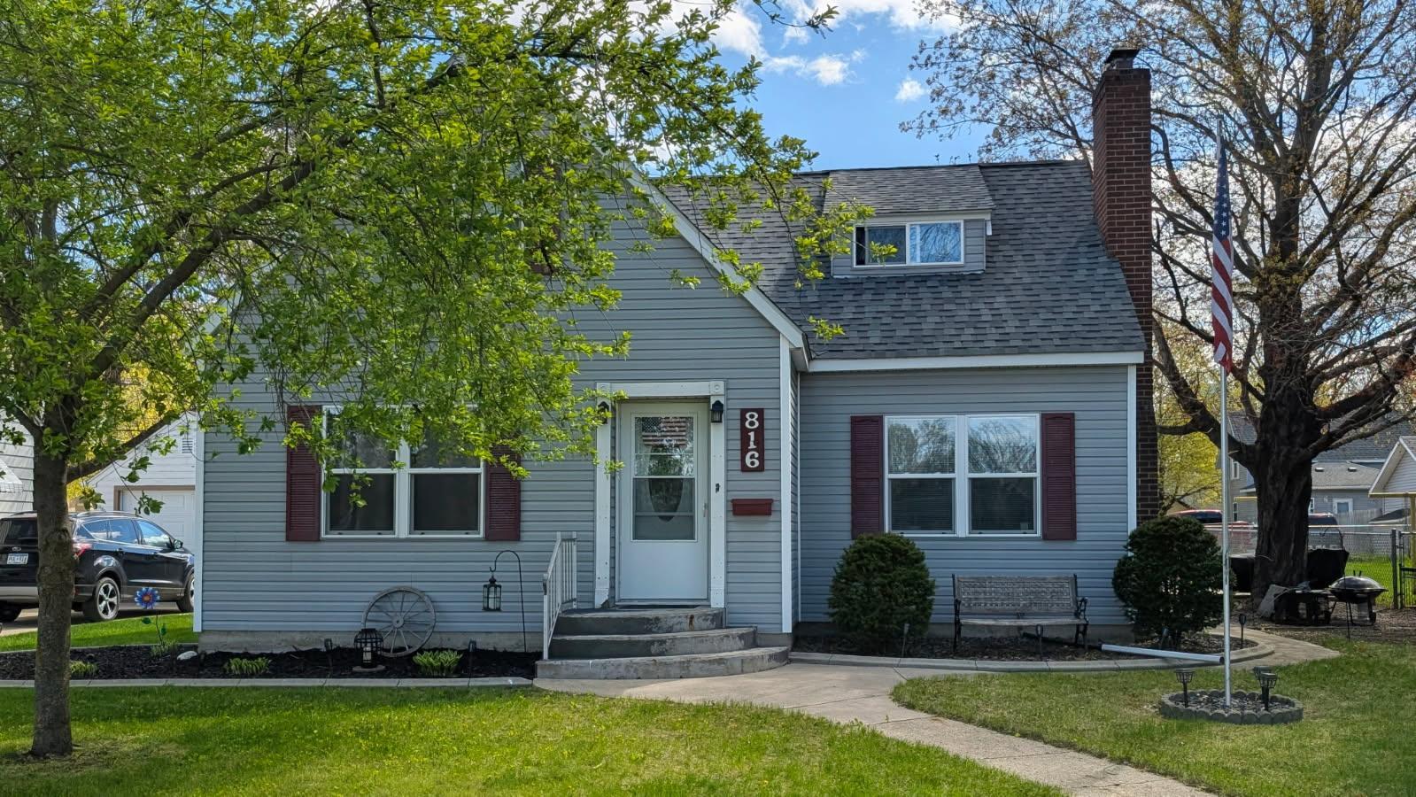 816 N 3rd Street