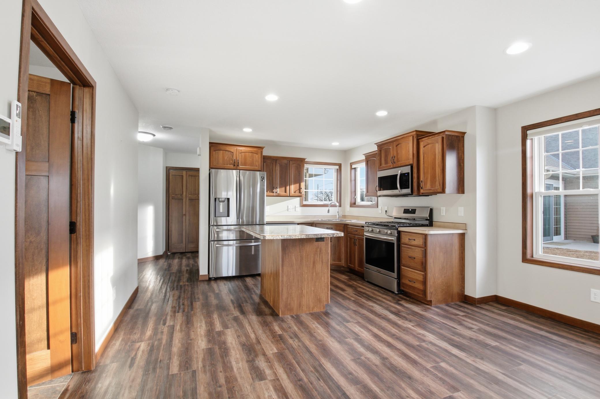 465 Meadowview Court