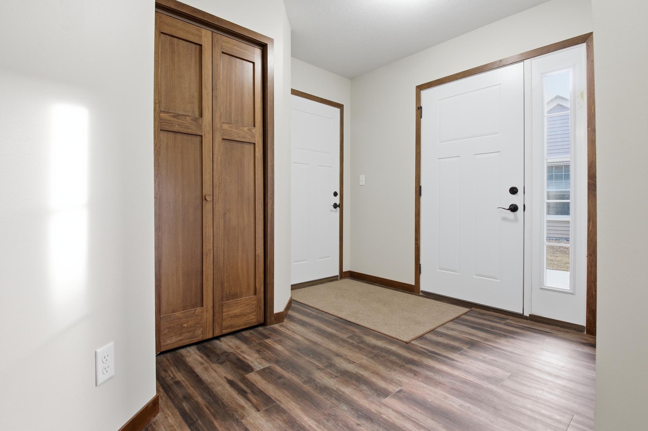 465 Meadowview Court