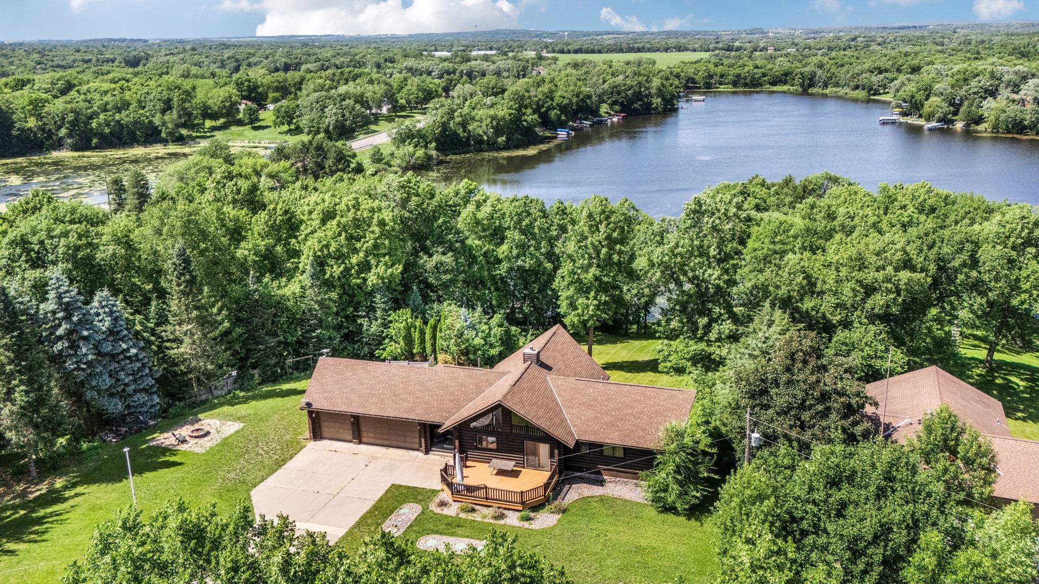 20368 Edgehill Circle, Richmond, MN