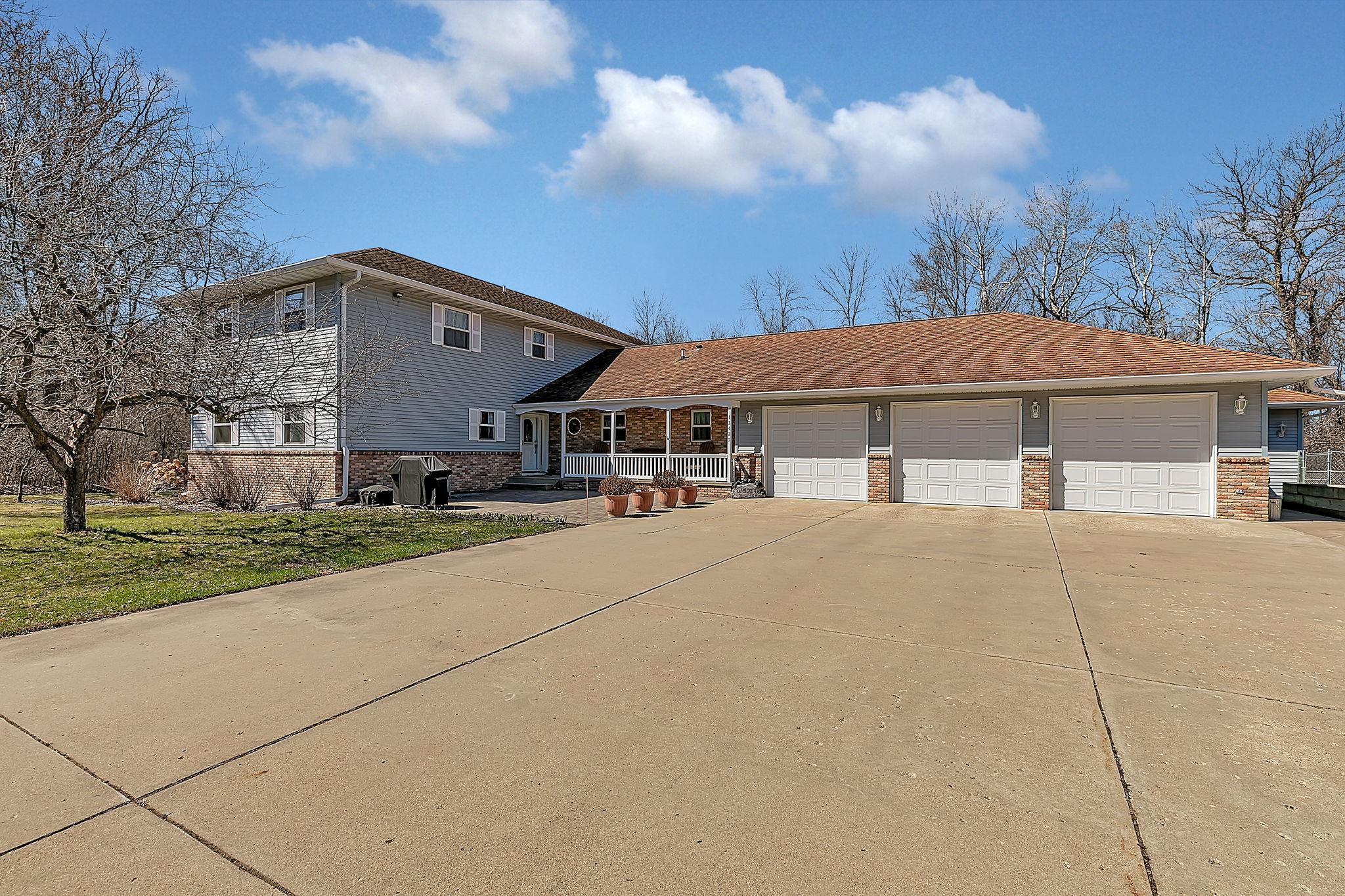 17425 Northwood Drive, Paynesville Twp, MN
