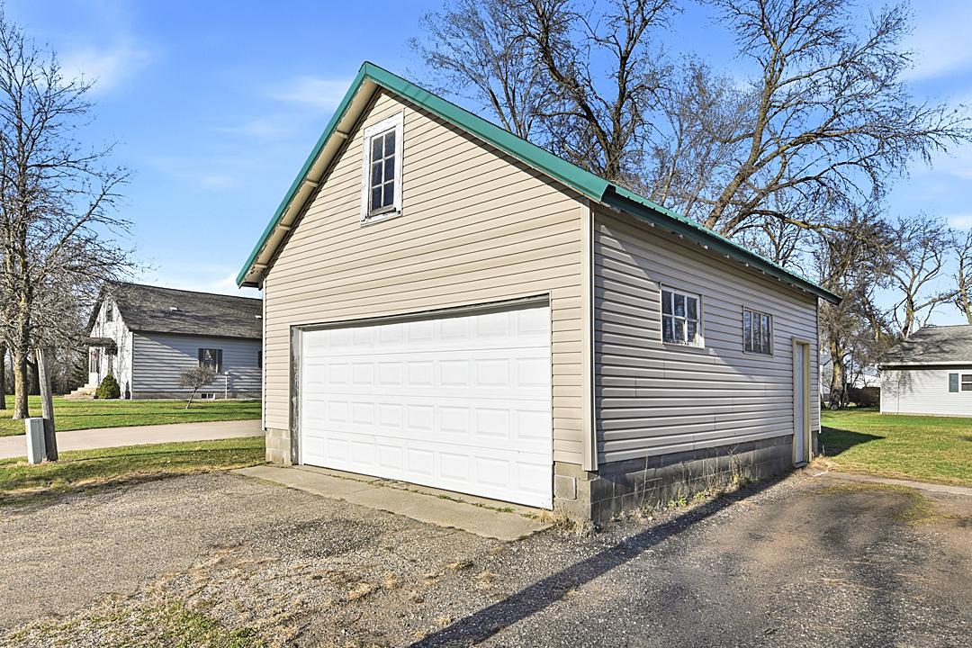 301 Minnie Street