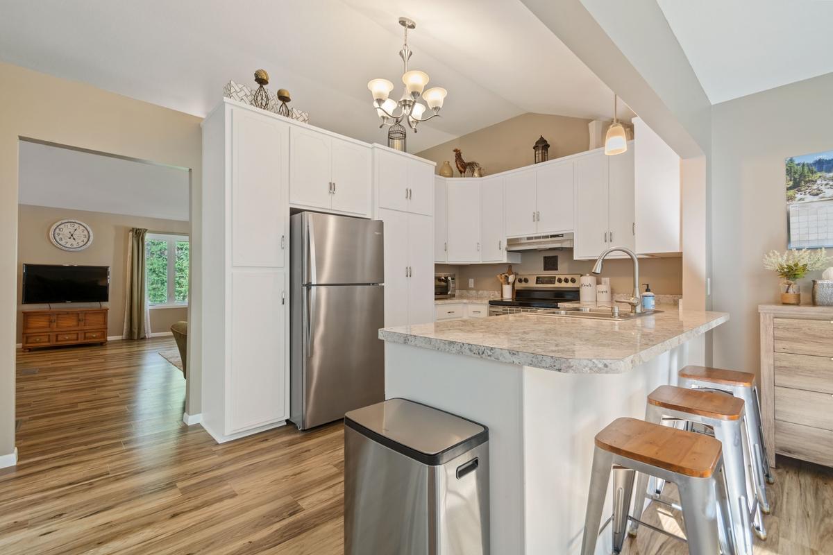 6715 Sioux Trail