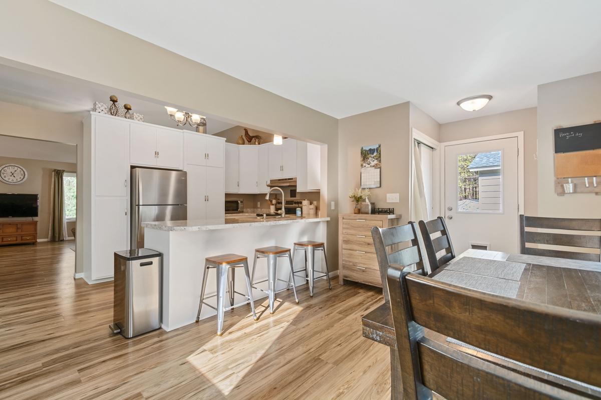 6715 Sioux Trail