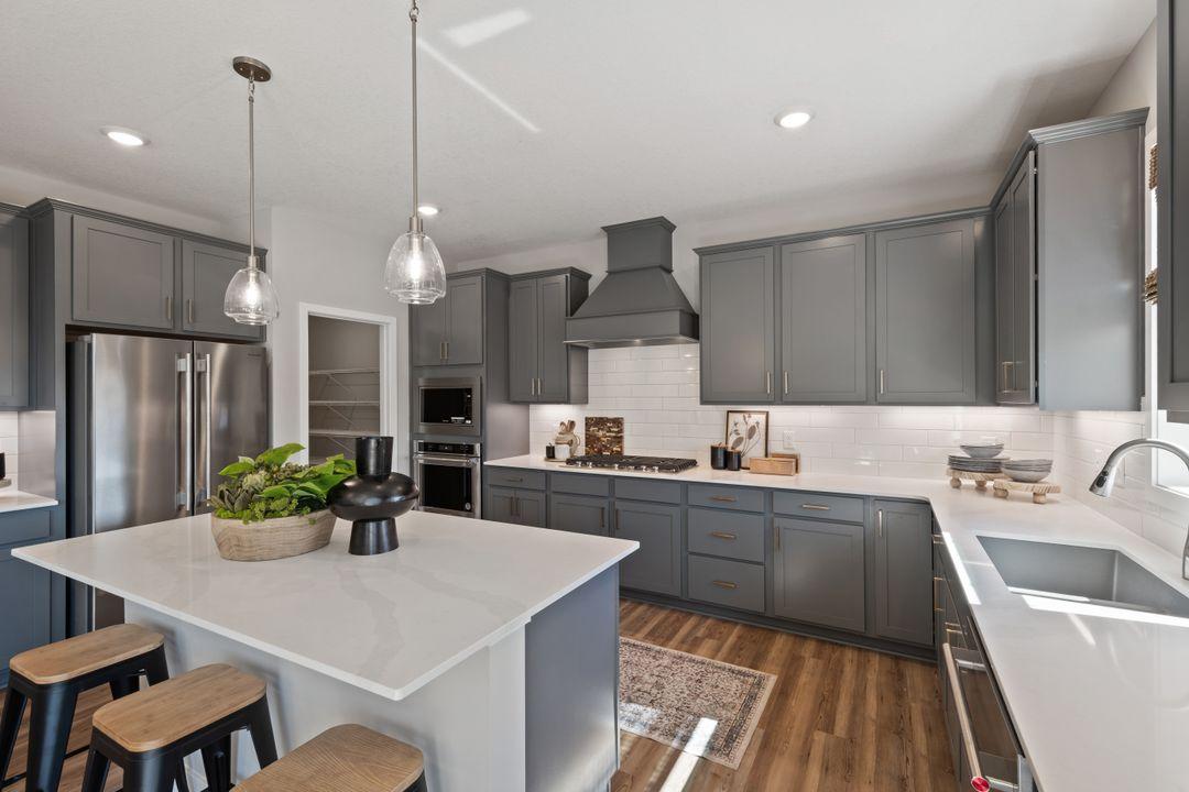 4907 Blake Way