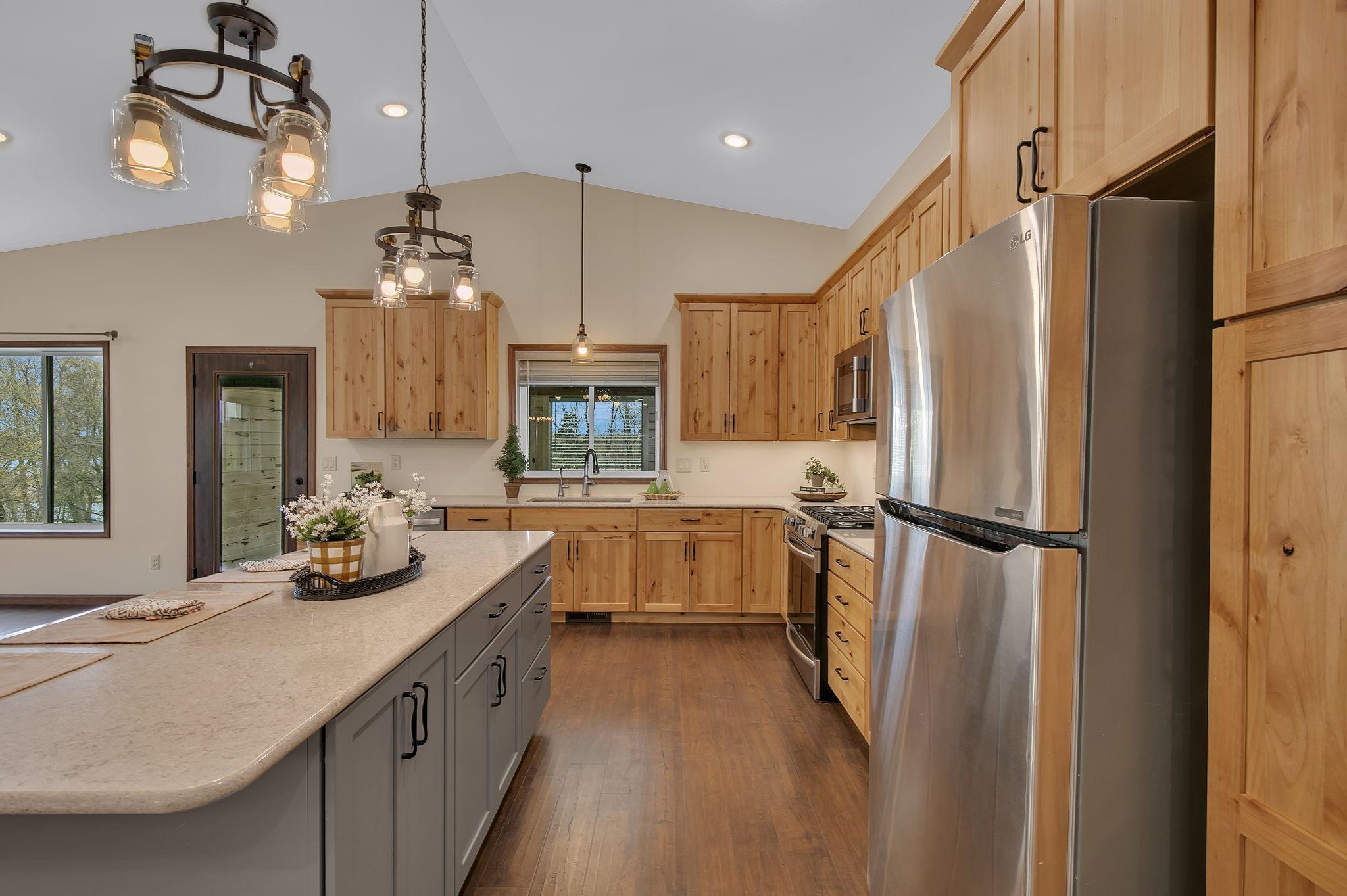 24047 County Road 23, Richmond, MN