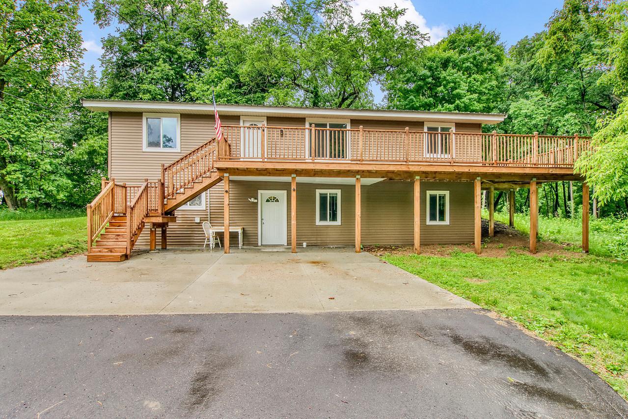 41621 County Highway 41