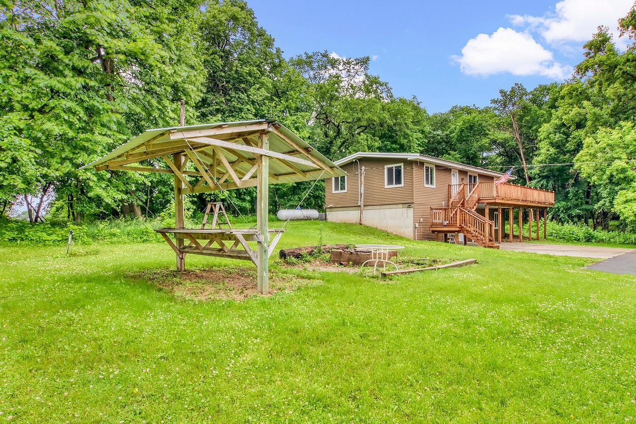 41621 County Highway 41