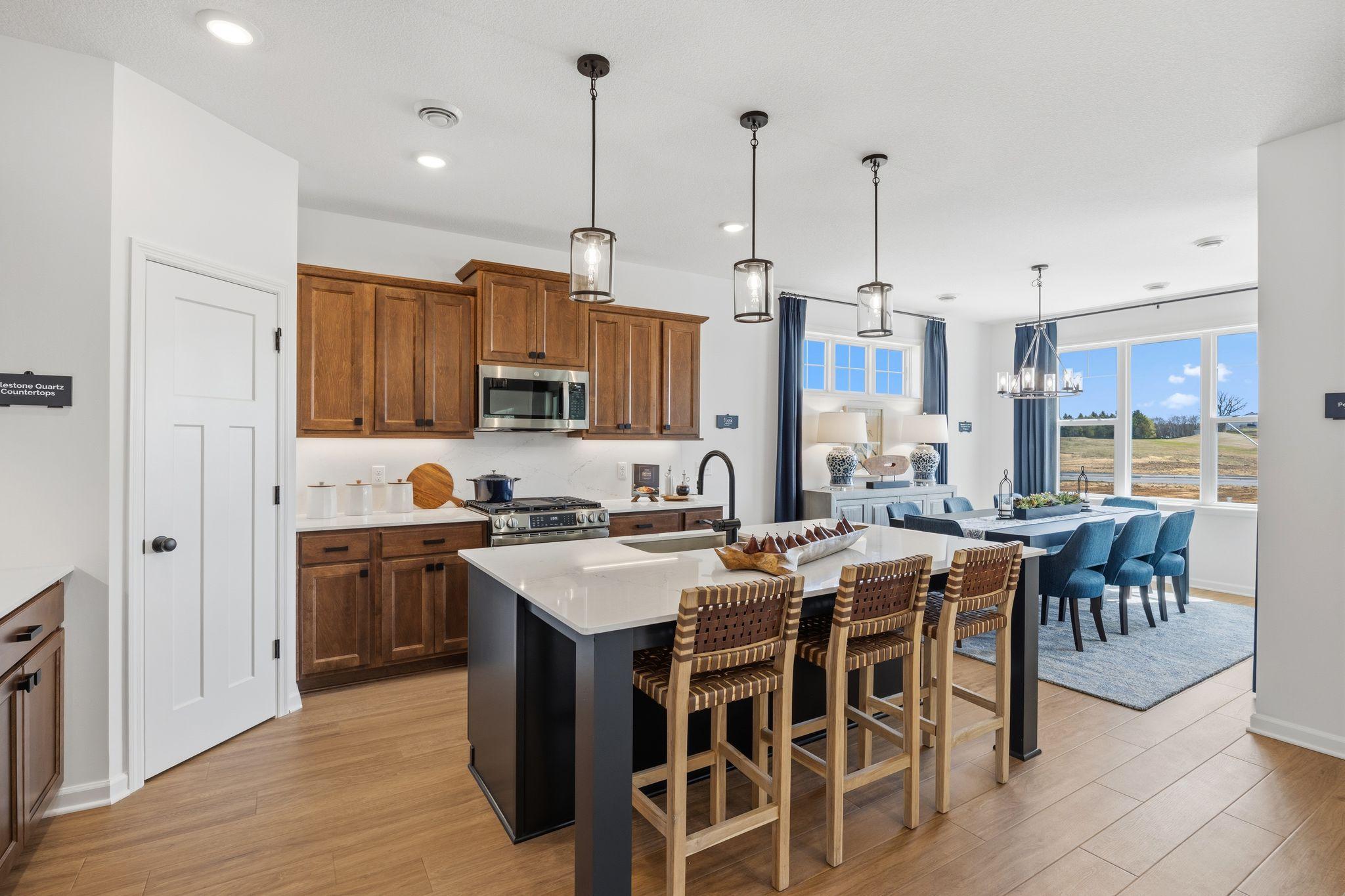 533 Tulare Terrace