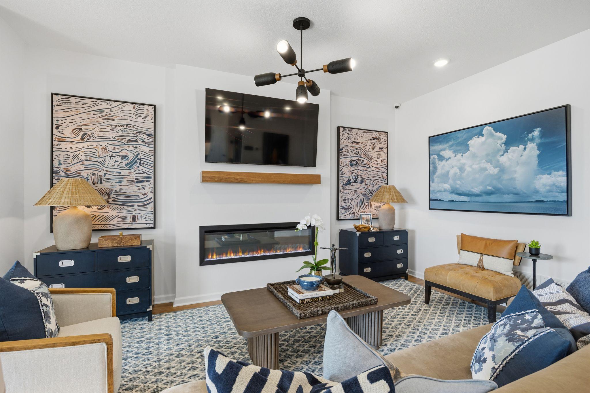 533 Tulare Terrace