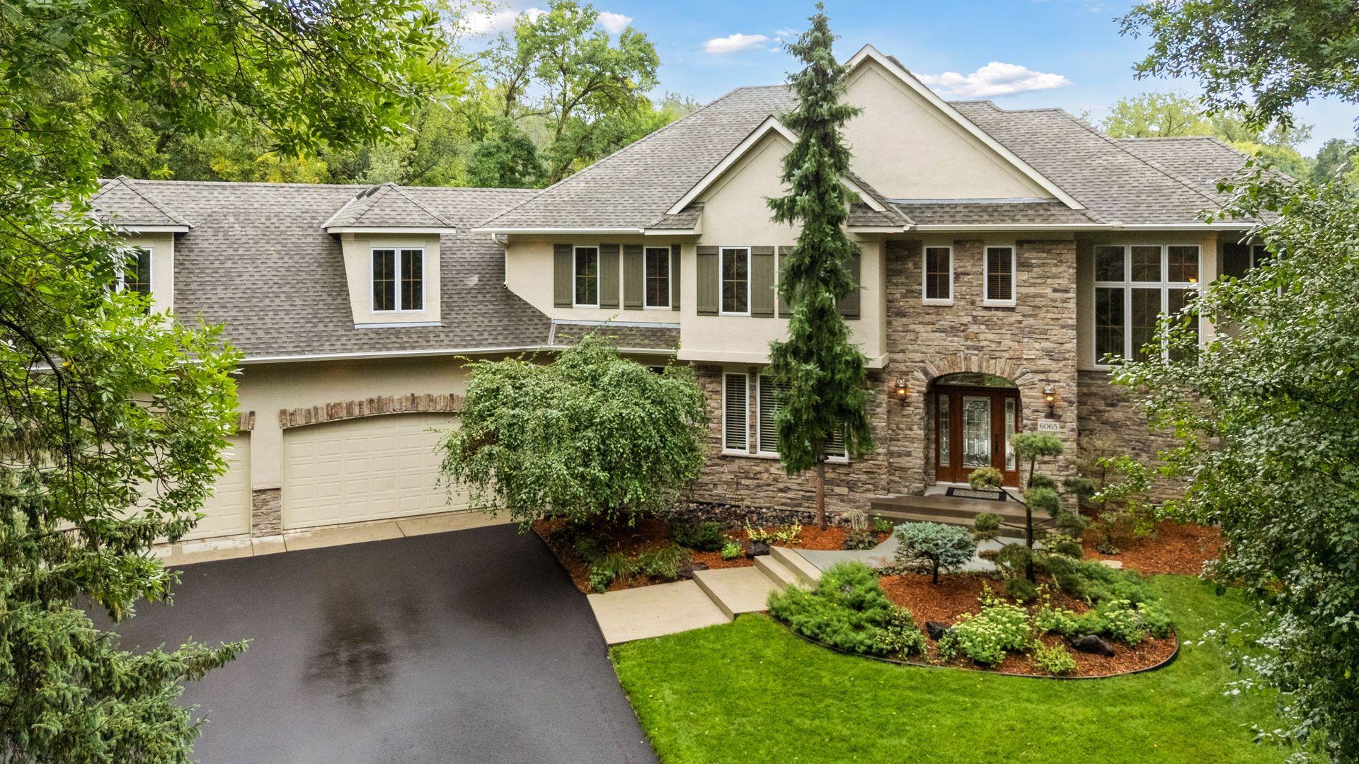 6065 Apple Road