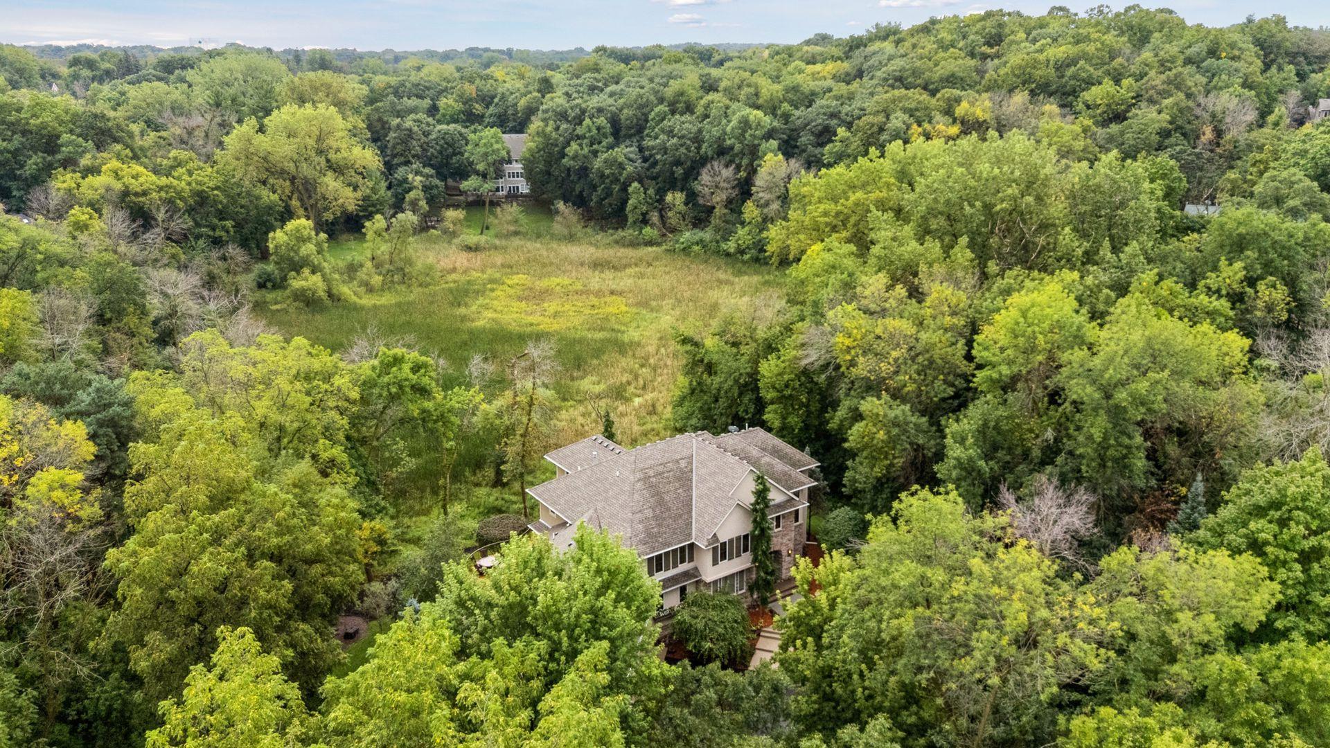 6065 Apple Road
