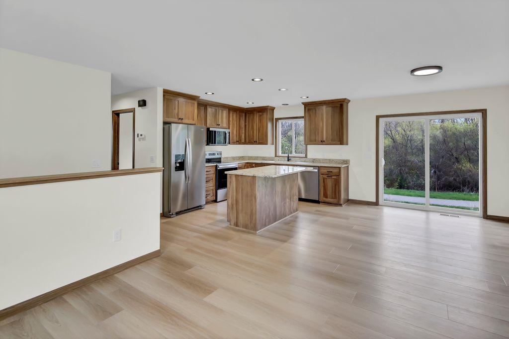 1508 3rd Street S