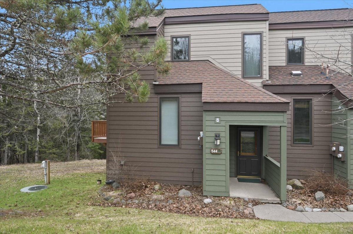 544 Moose Mountain Drive