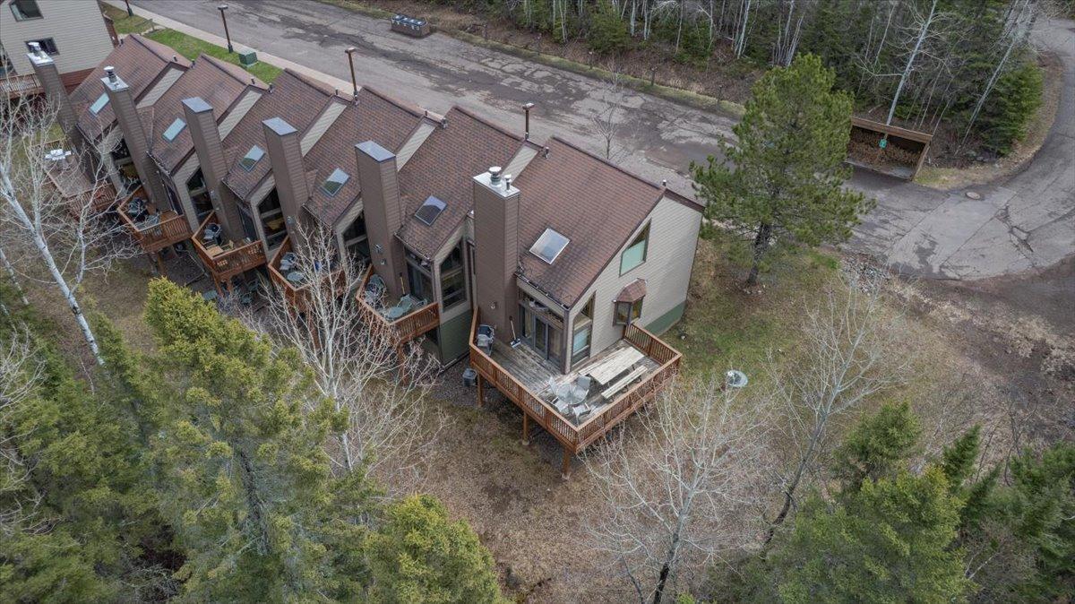544 Moose Mountain Drive