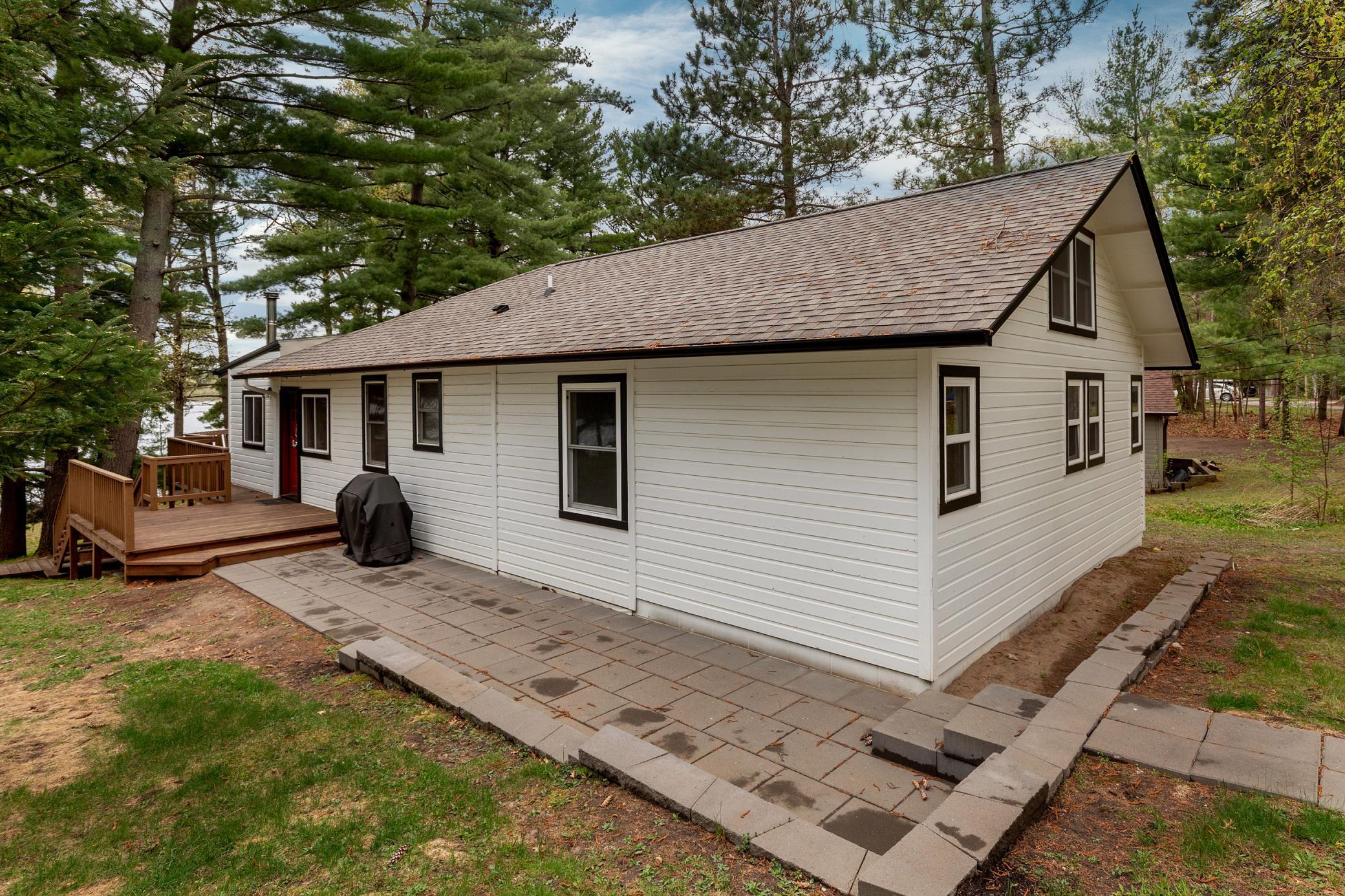 24985 Lakewood Lane