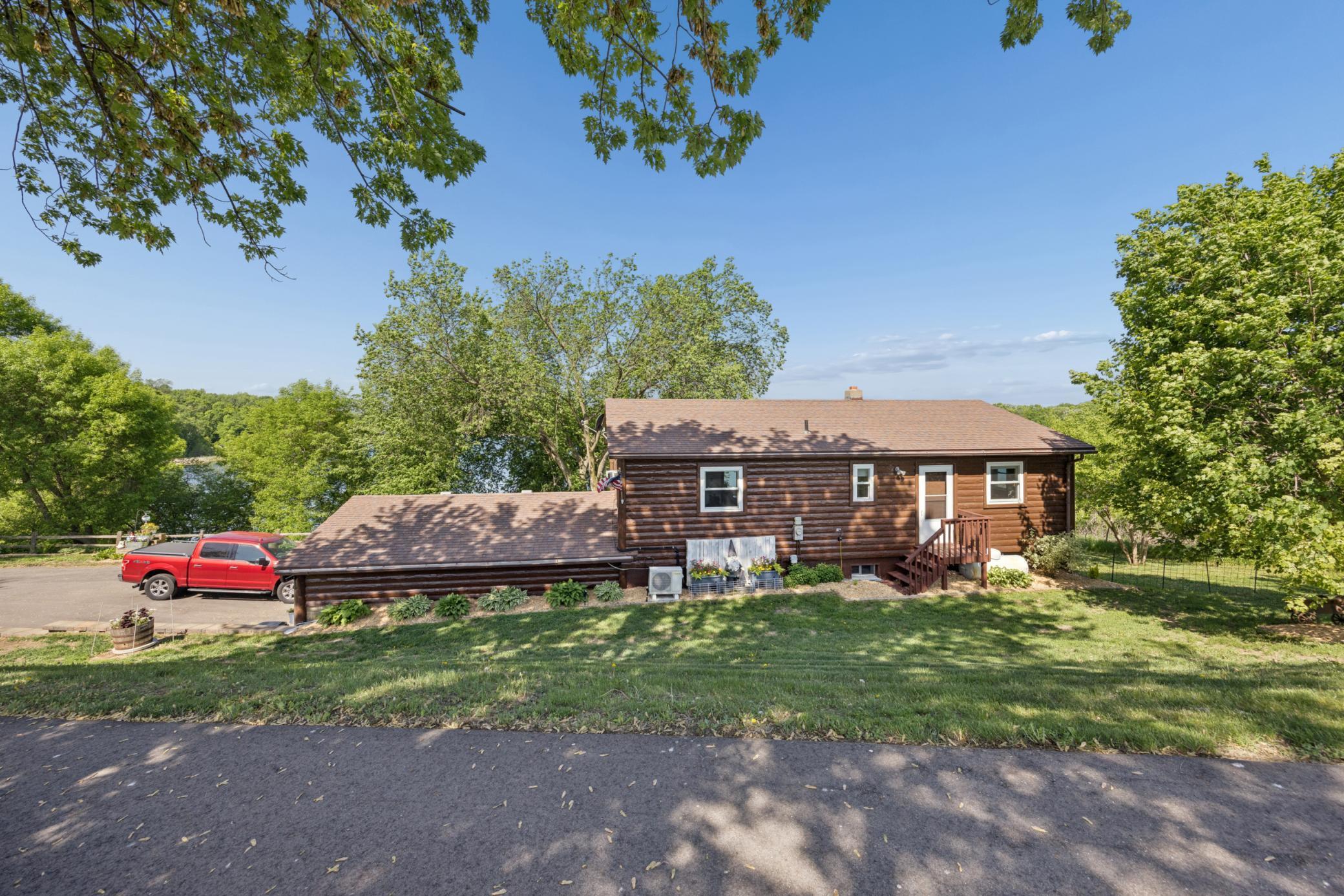 19483 County Road 43