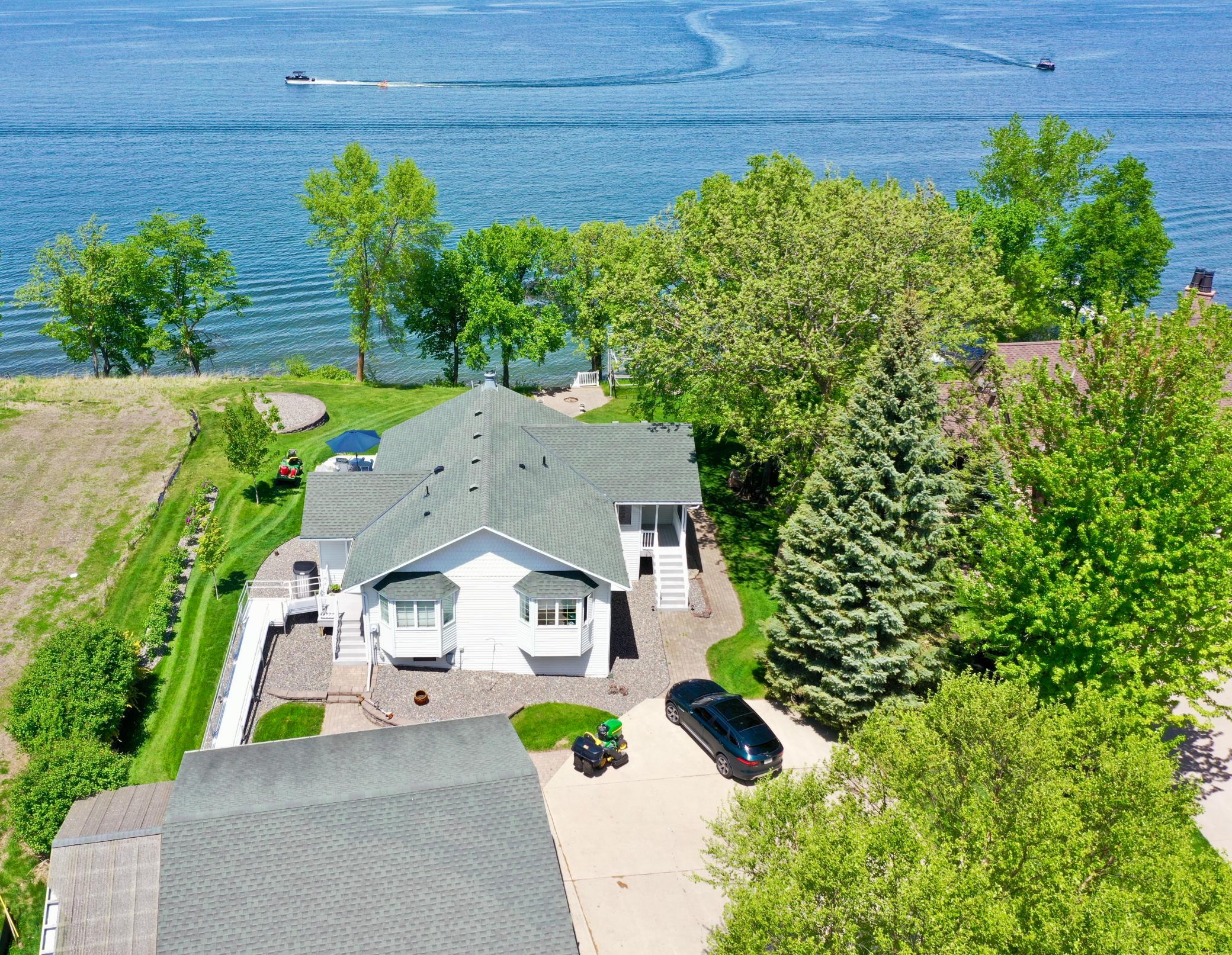 11646 Indian Beach Road, Spicer, MN