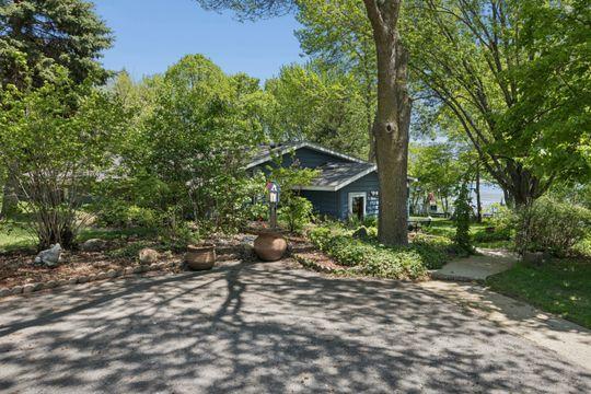 21892 Flowerwood Court