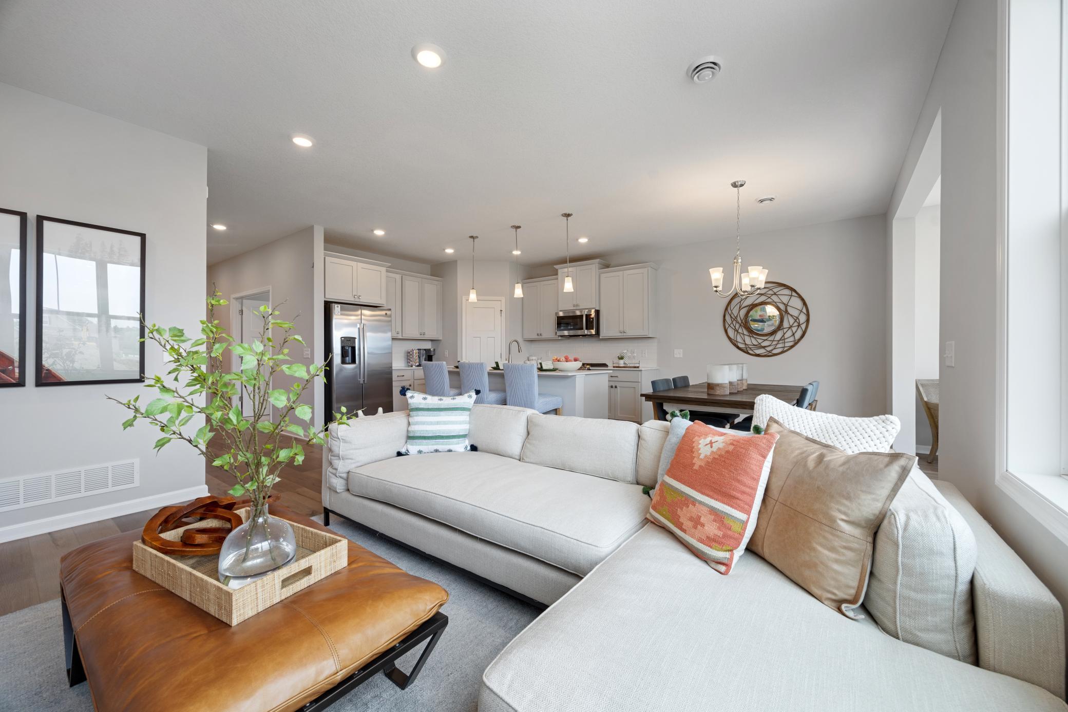 8008 Xyloid Lane