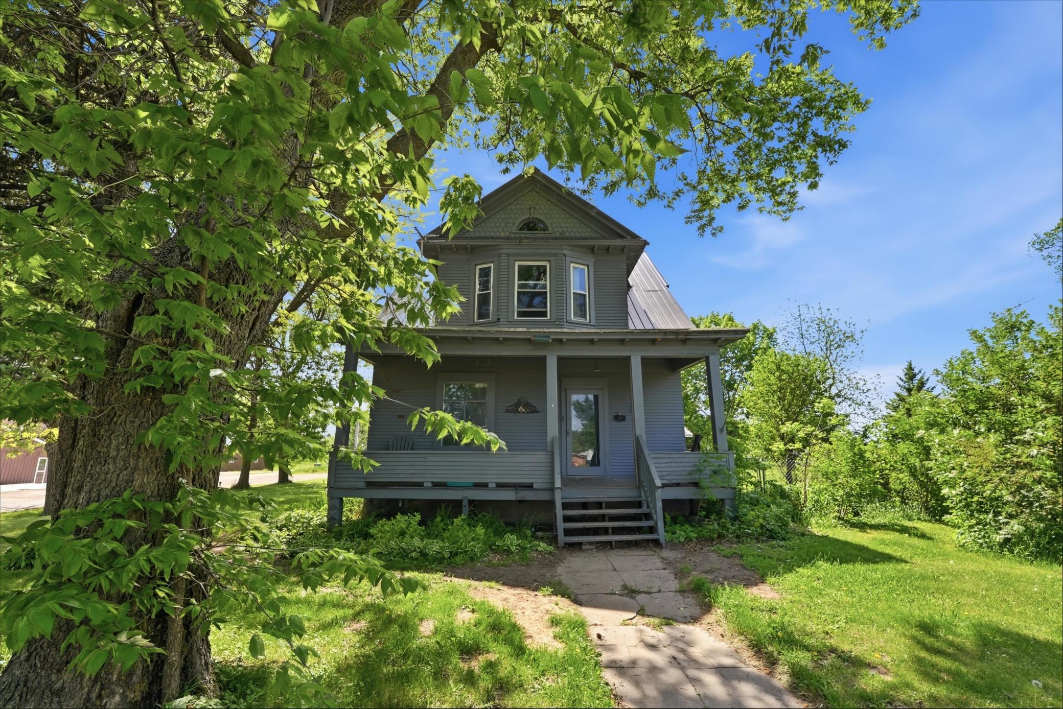 201 5th Street N