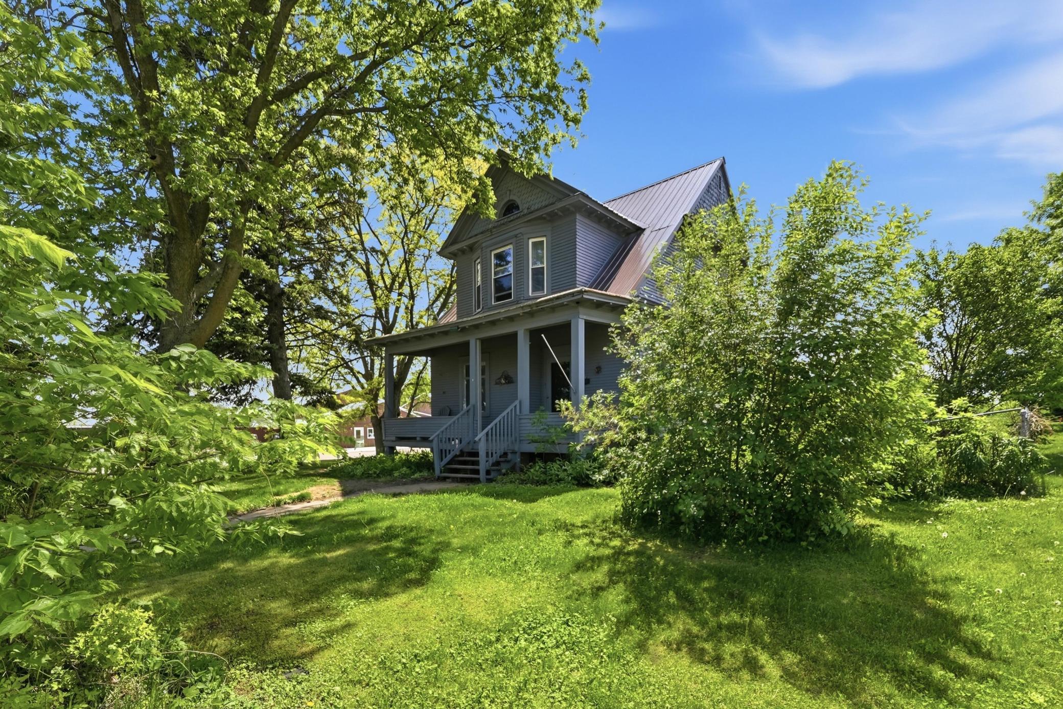 201 5th Street N, Grove City, MN