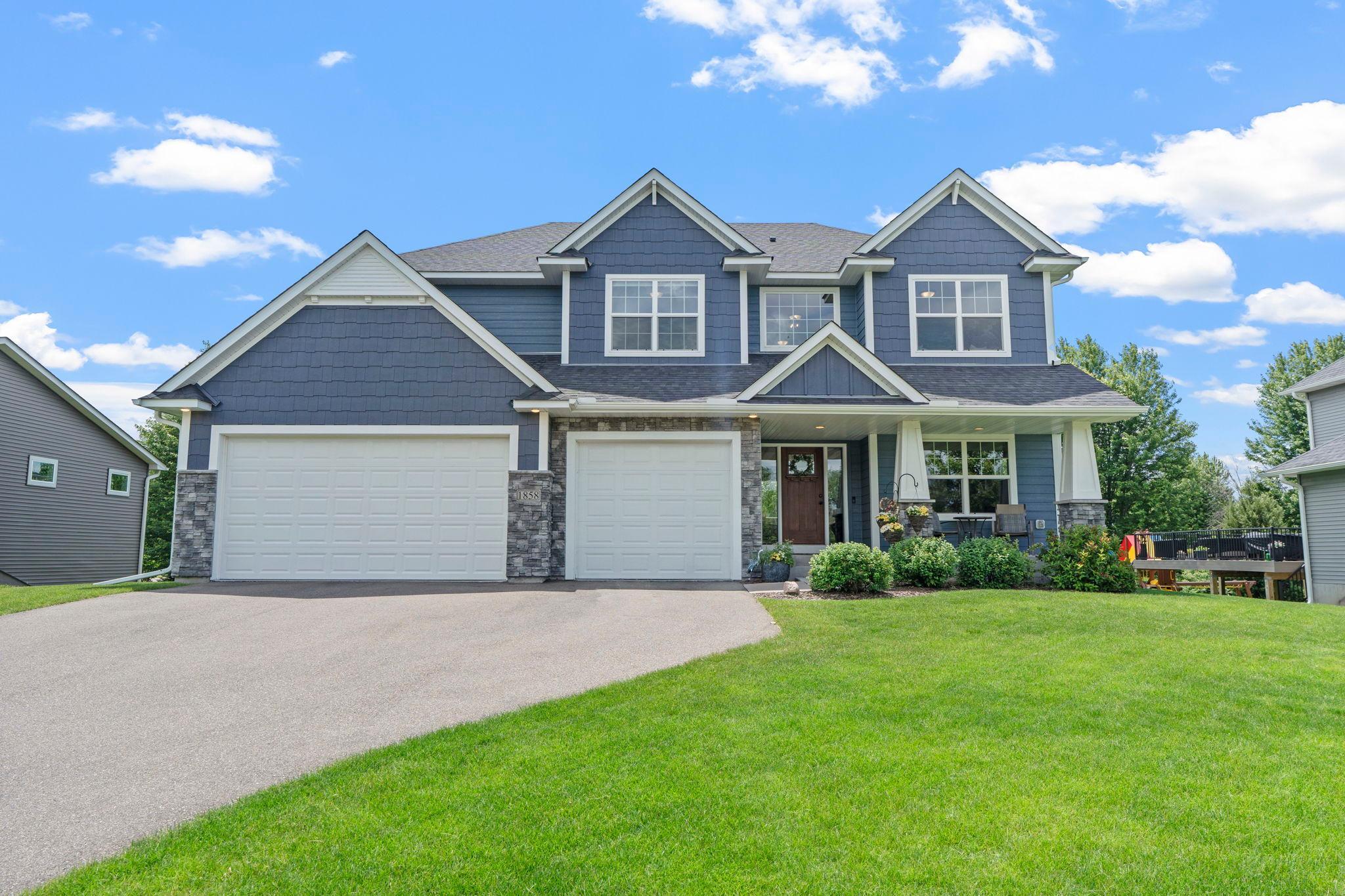 1858 Laramee Lane