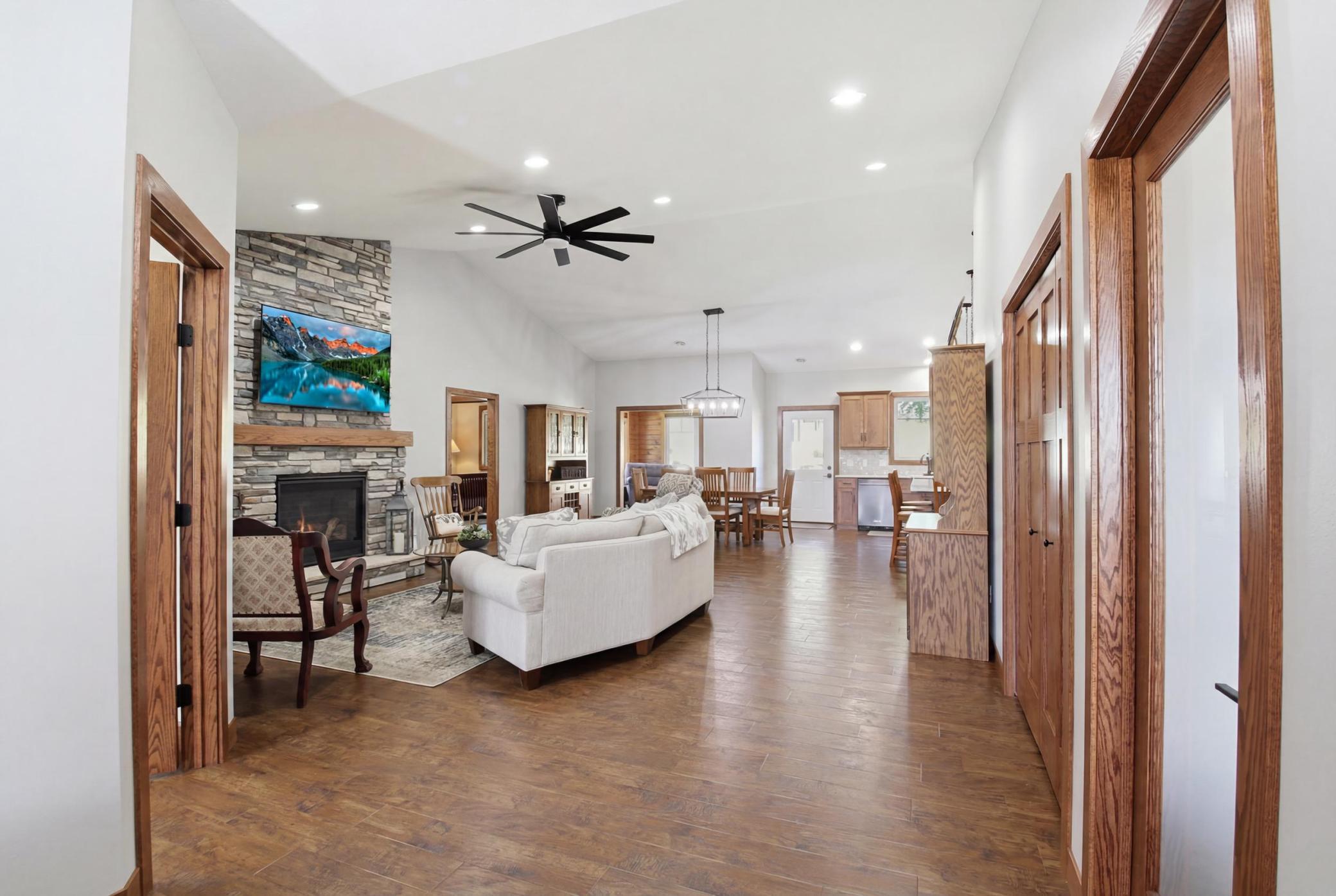 620 Loretta Circle