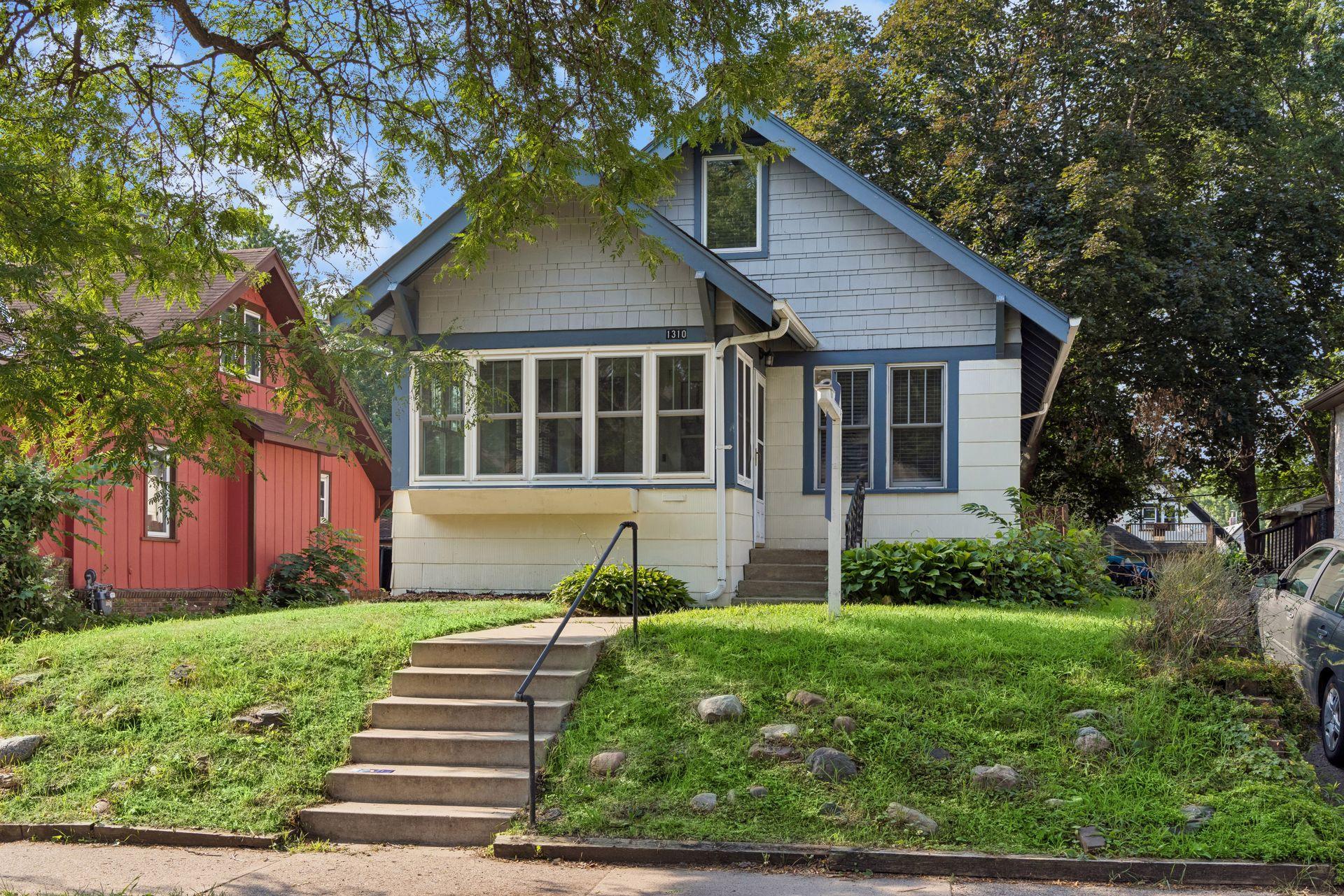 1310 Seminary Avenue