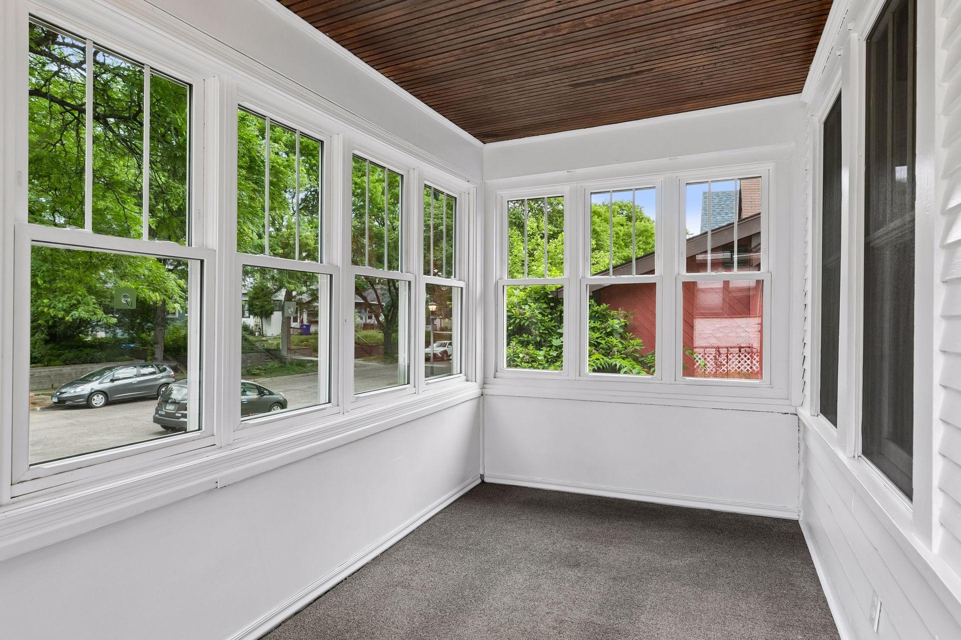 1310 Seminary Avenue