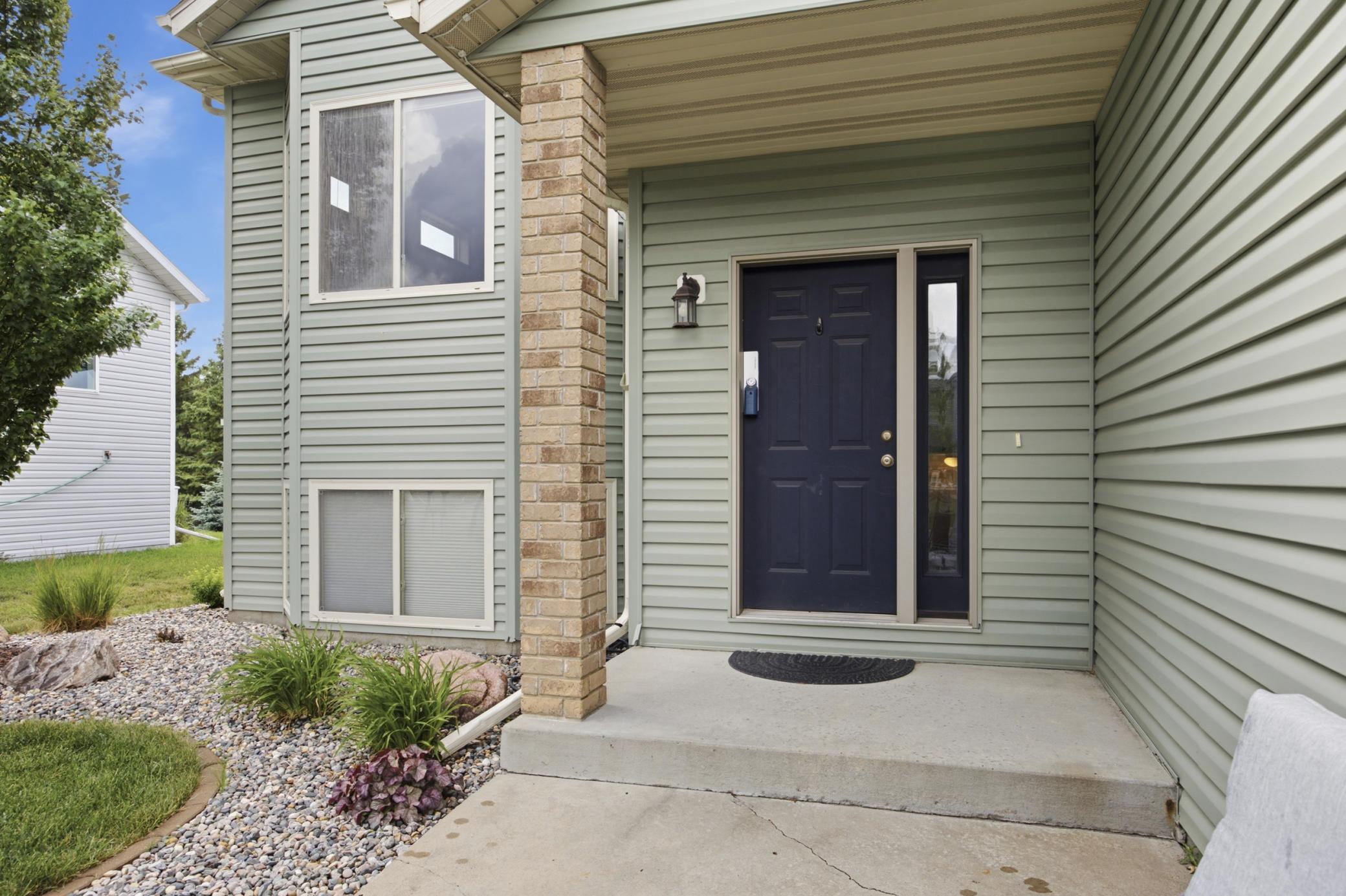 1403 35th Street Circle S