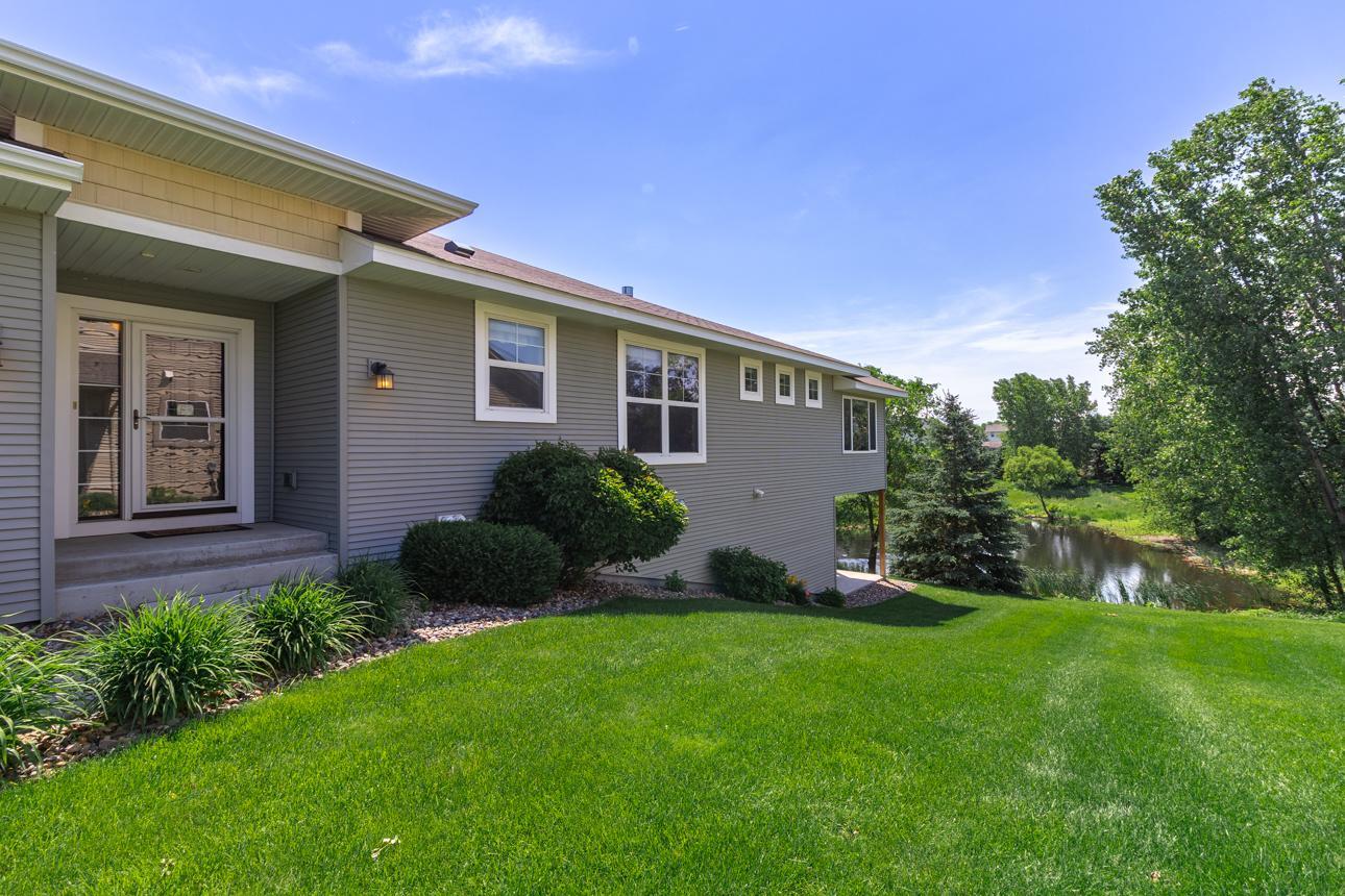 10709 Kingsfield Lane