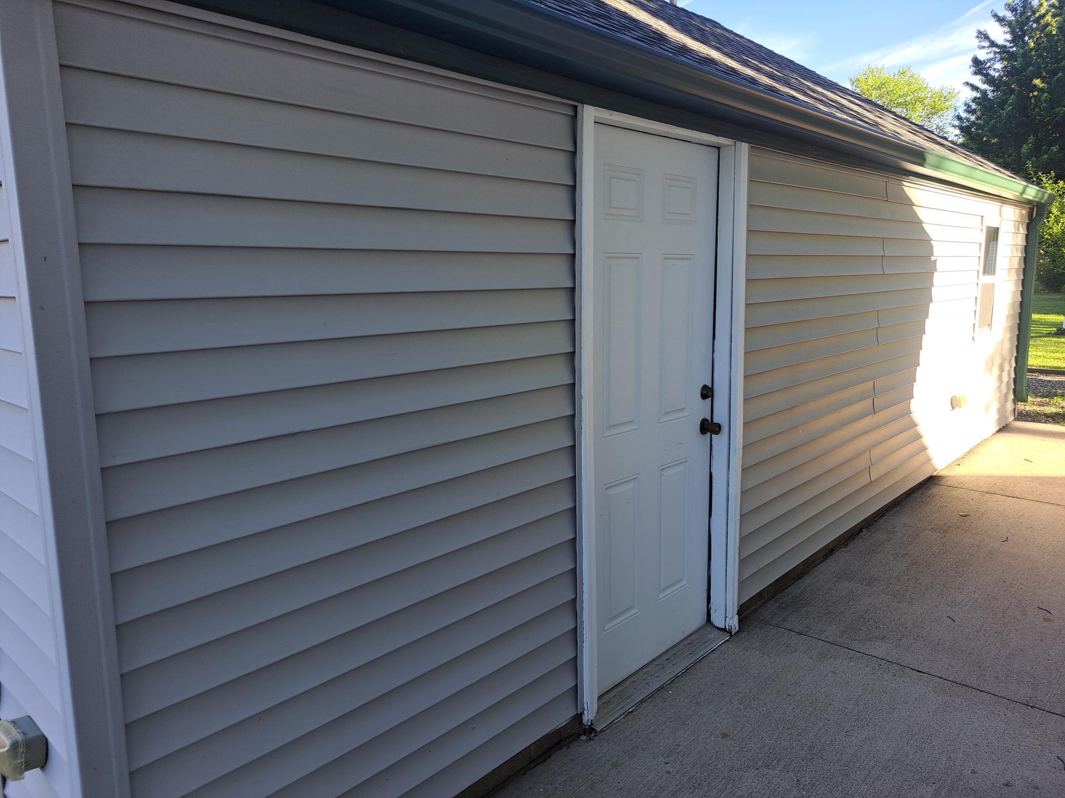 705 Glenview Drive