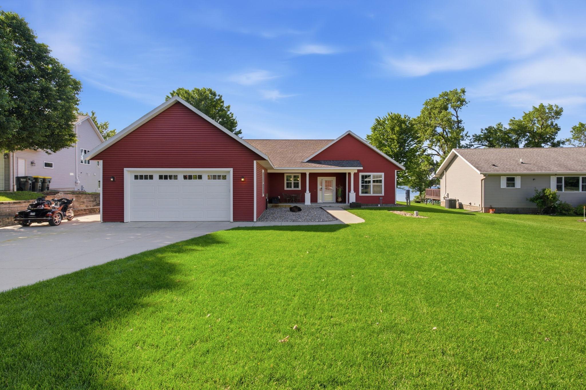 4631 141st Avenue NE, Spicer, MN