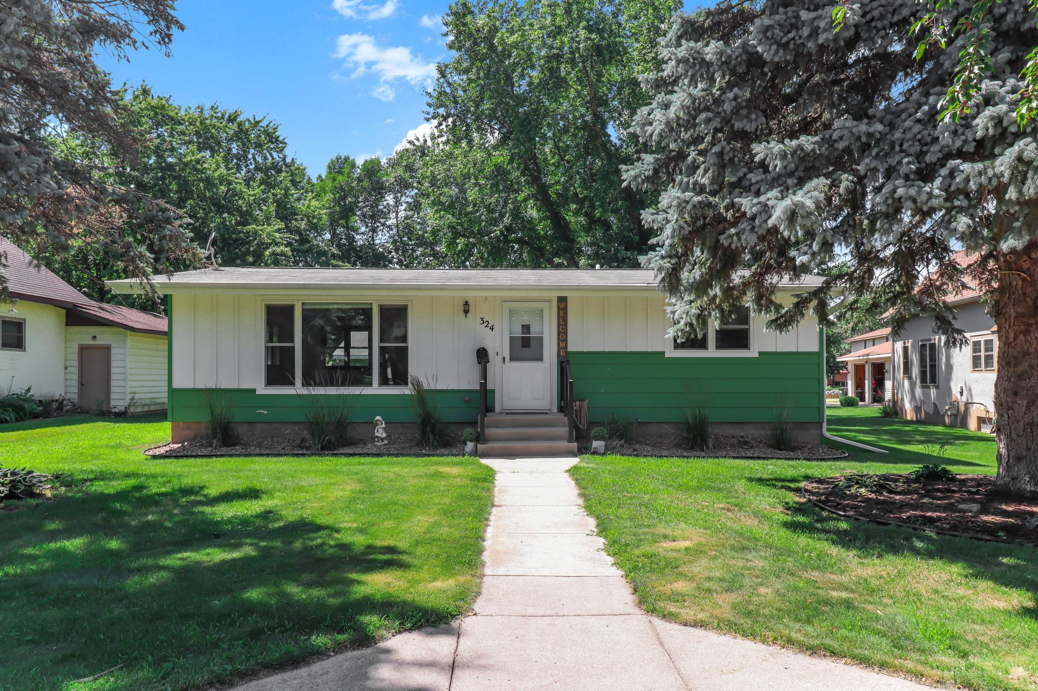 324 Augusta Avenue, Paynesville, MN