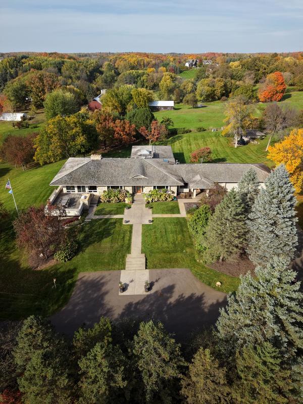 1492 Homestead Trail