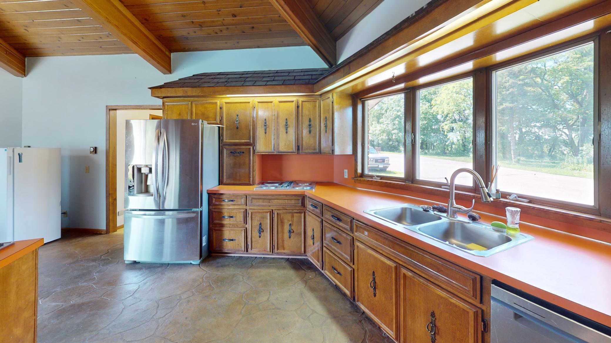 118 Arrowhead Road