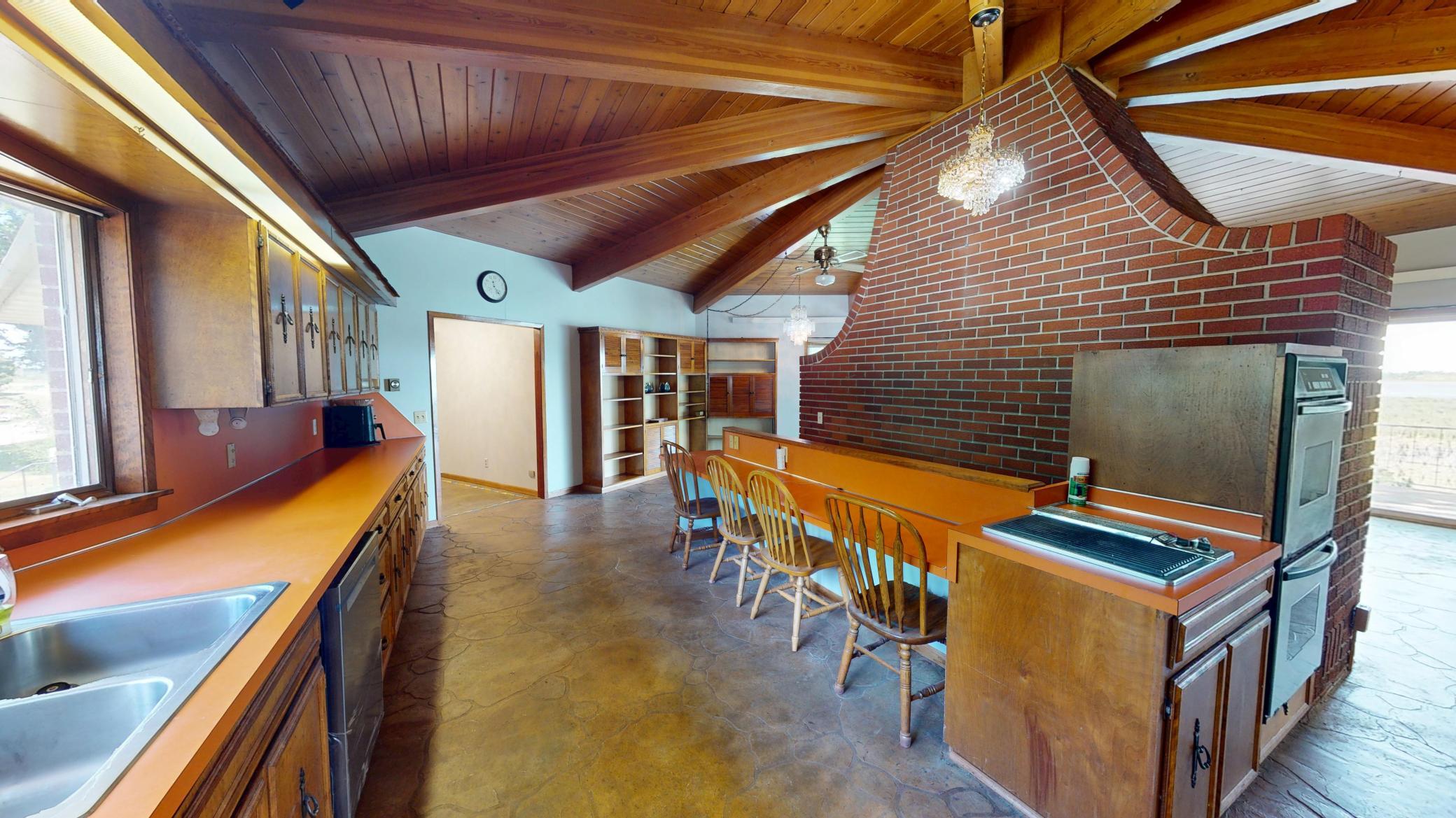 118 Arrowhead Road