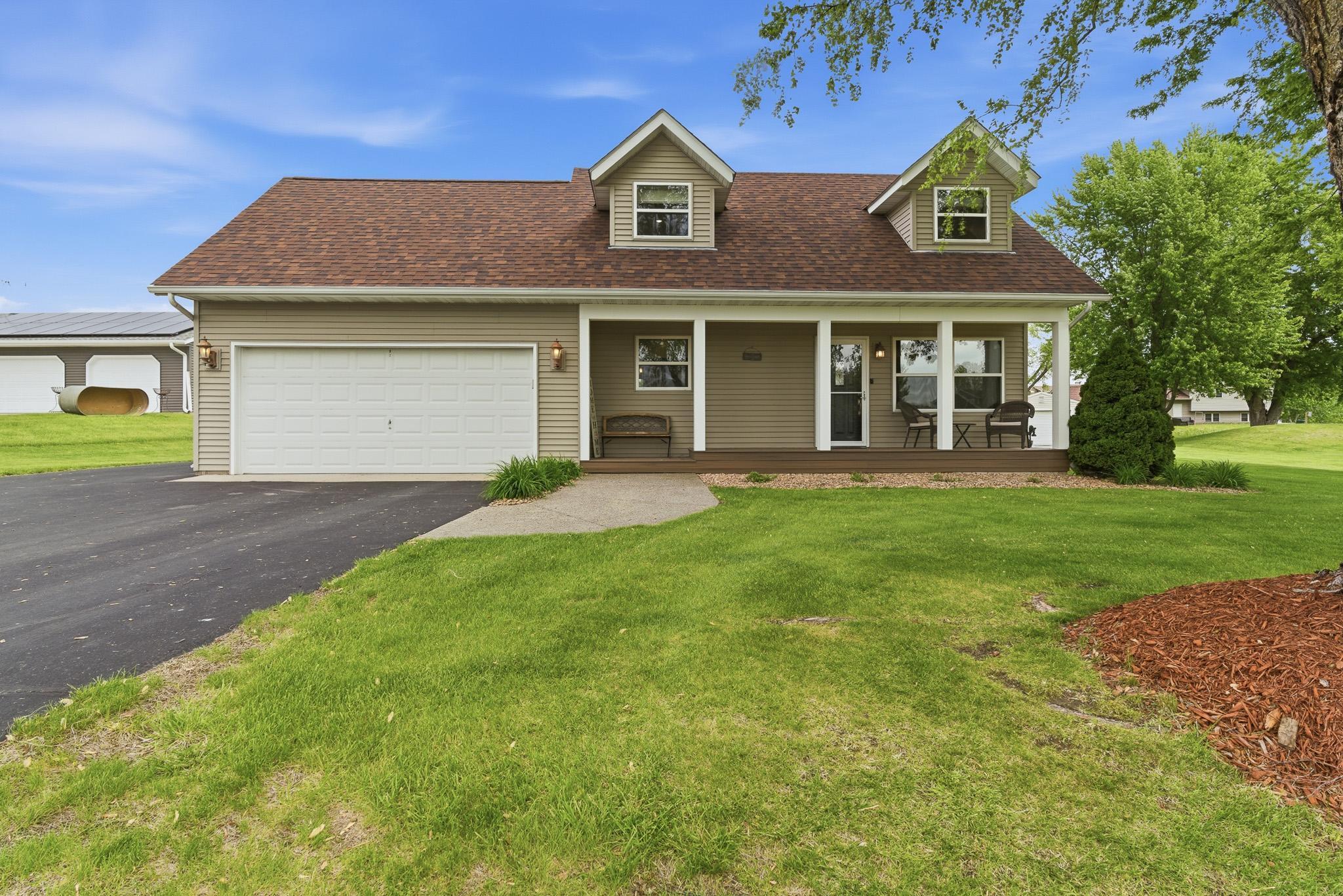 4488 Roberds Lake Trail