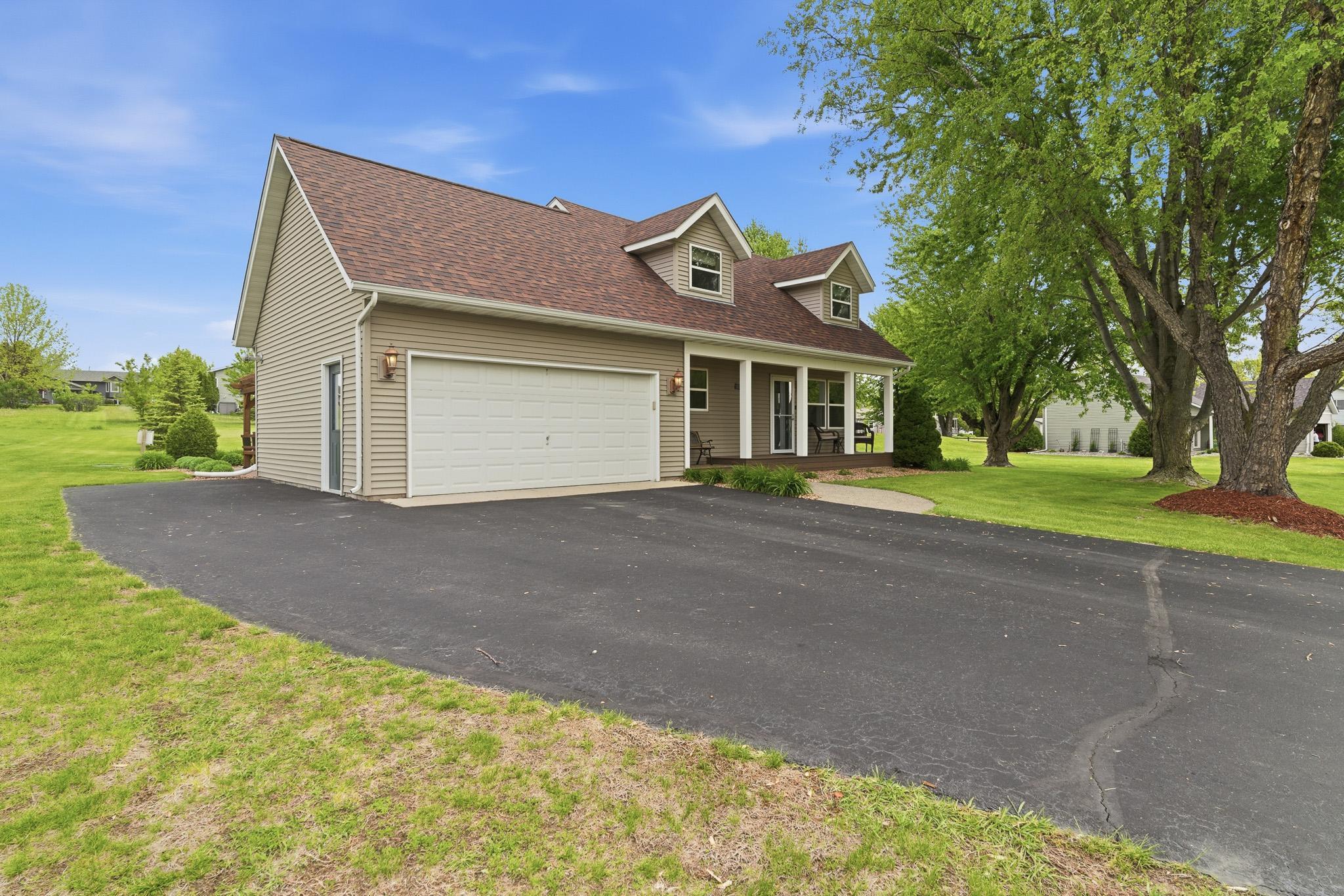 4488 Roberds Lake Trail