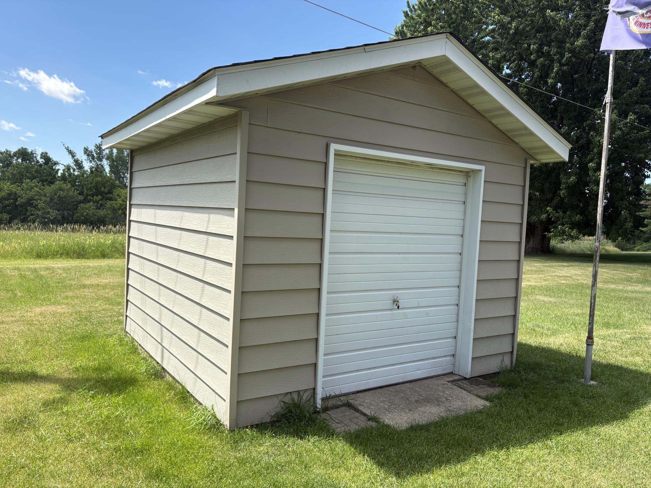 702 Glenview Drive