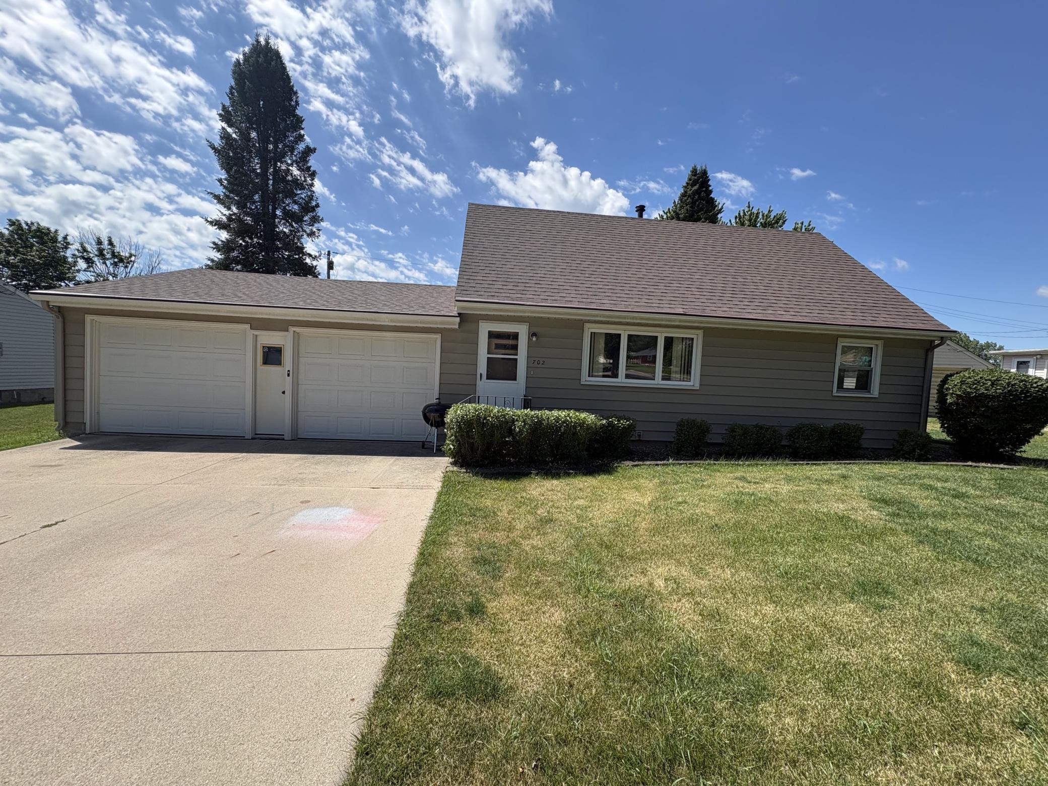 702 Glenview Drive