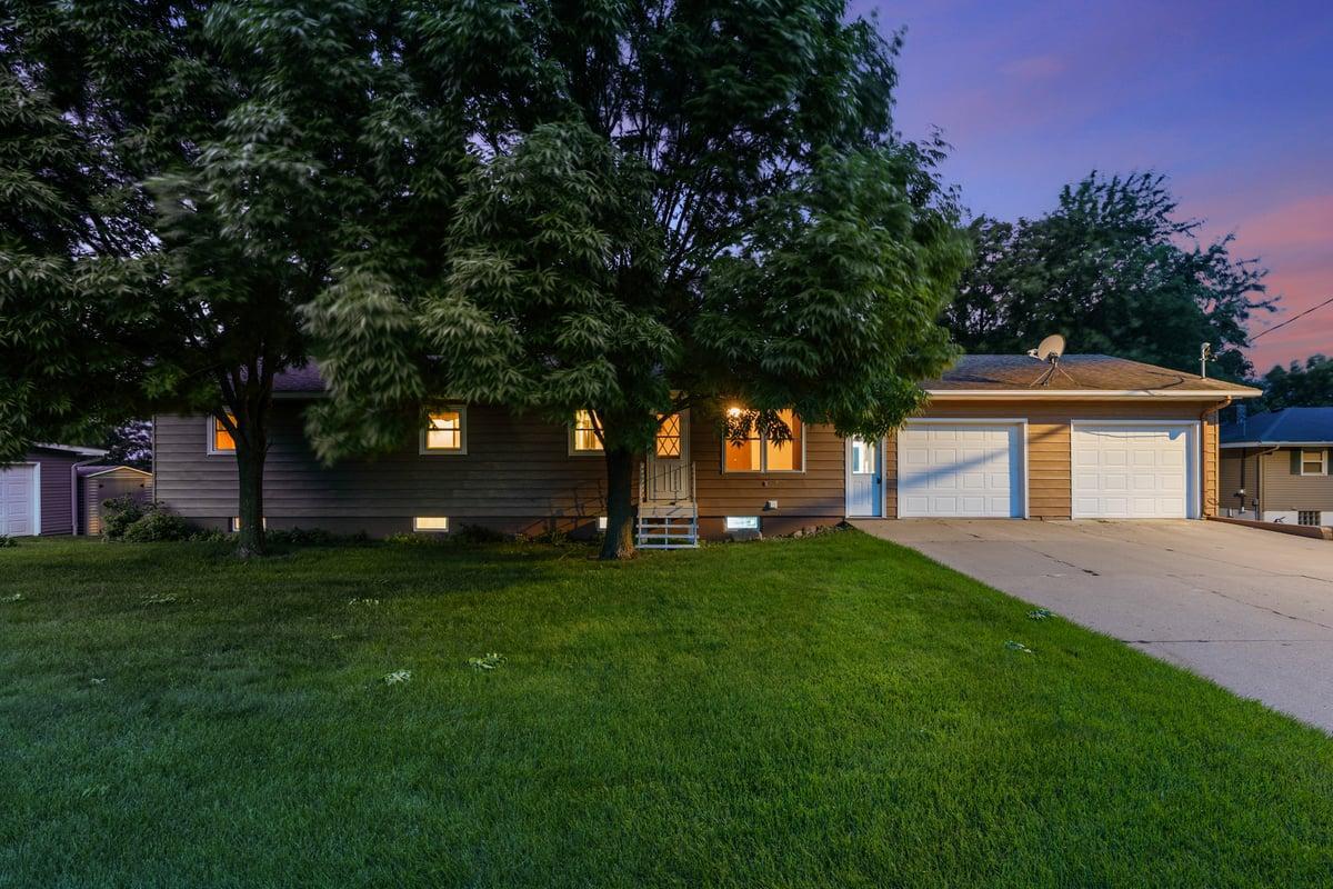 20611 Becker Lake Circle