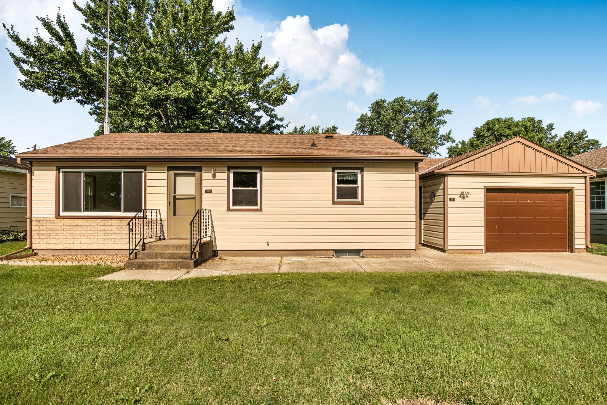 515 6th Avenue N, Cold Spring, MN