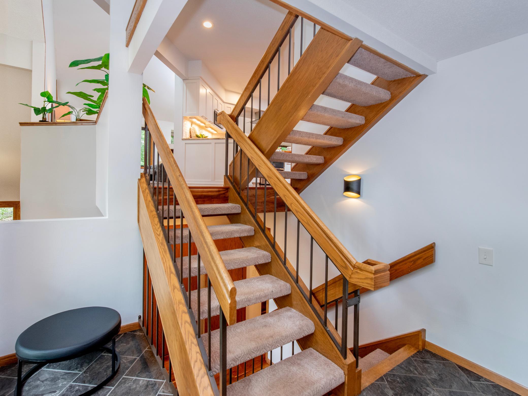 13900 Hill Ridge Drive