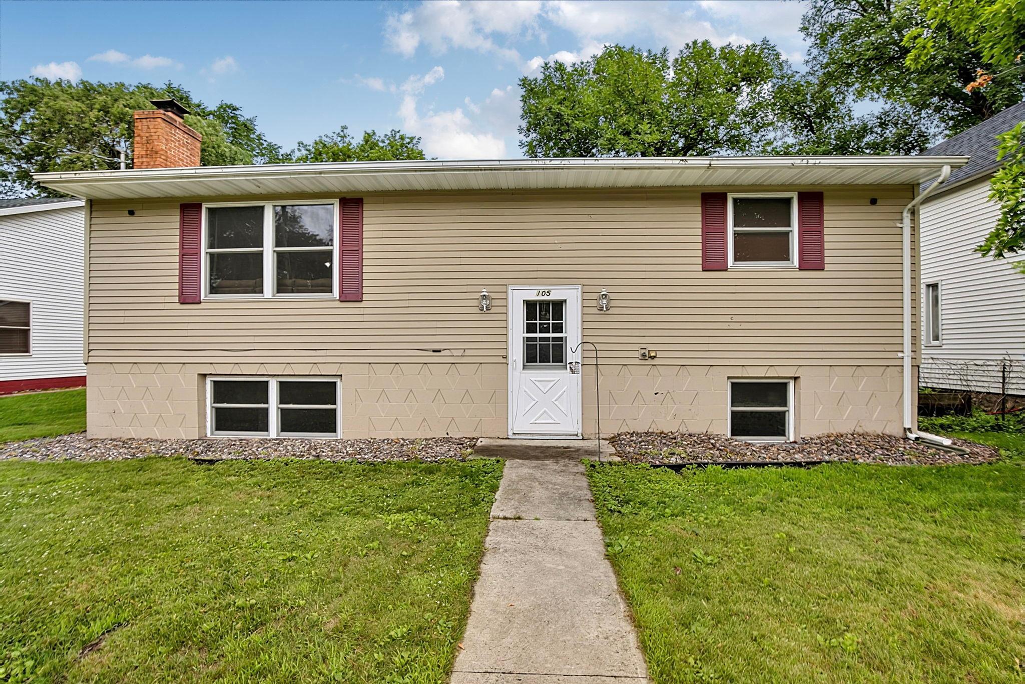 105 Barracuda Avenue SE, Avon, MN