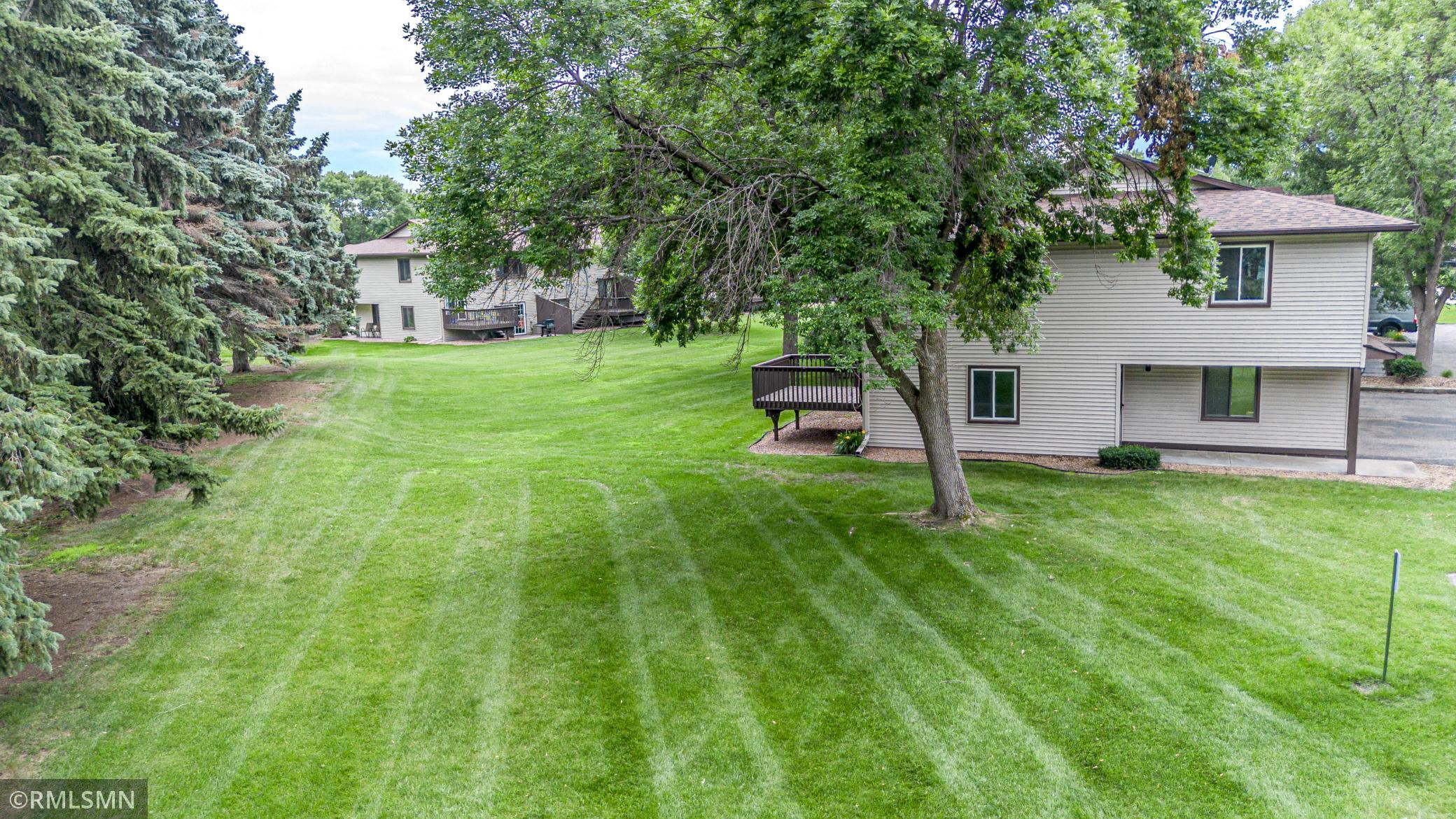 8824 N Maplebrook Court