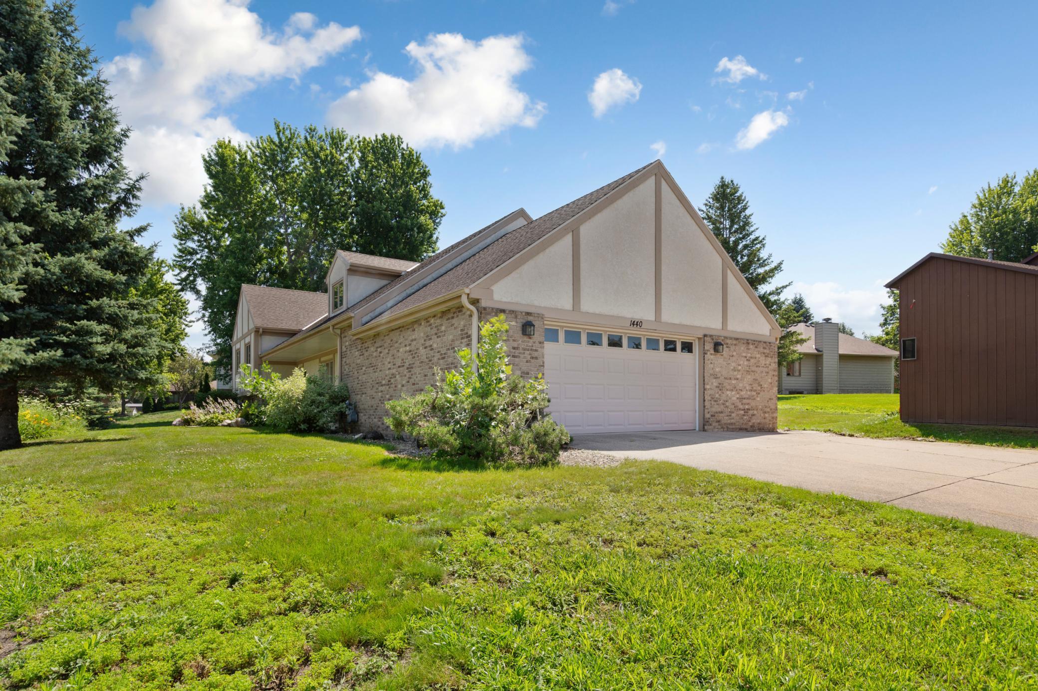 1440 Sunset Drive SW