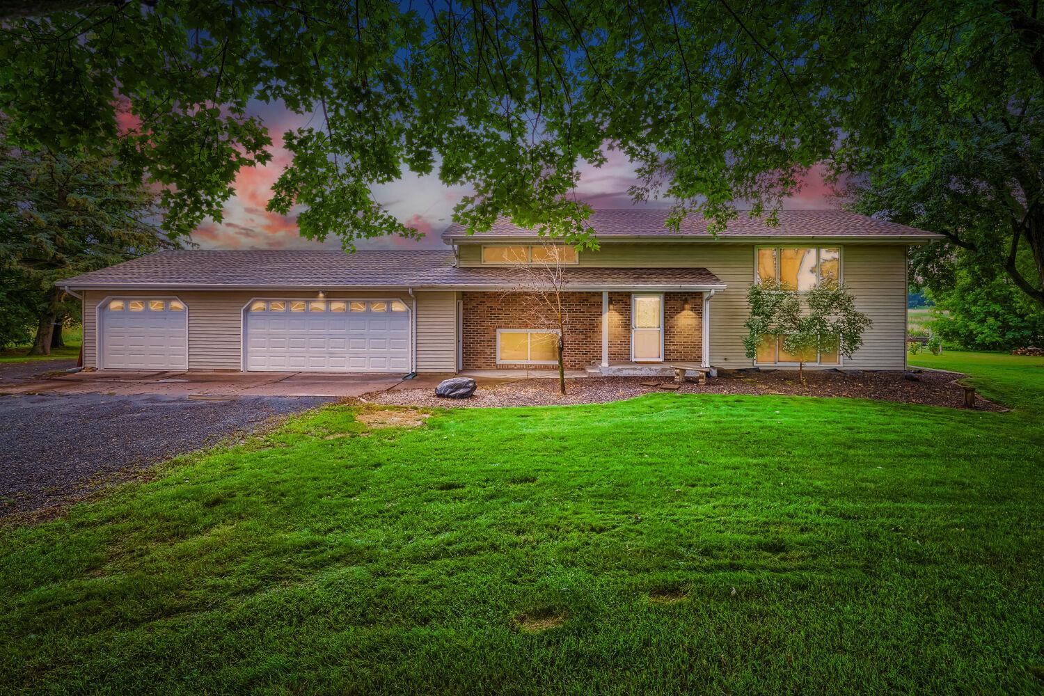 26463 Olinda Trail